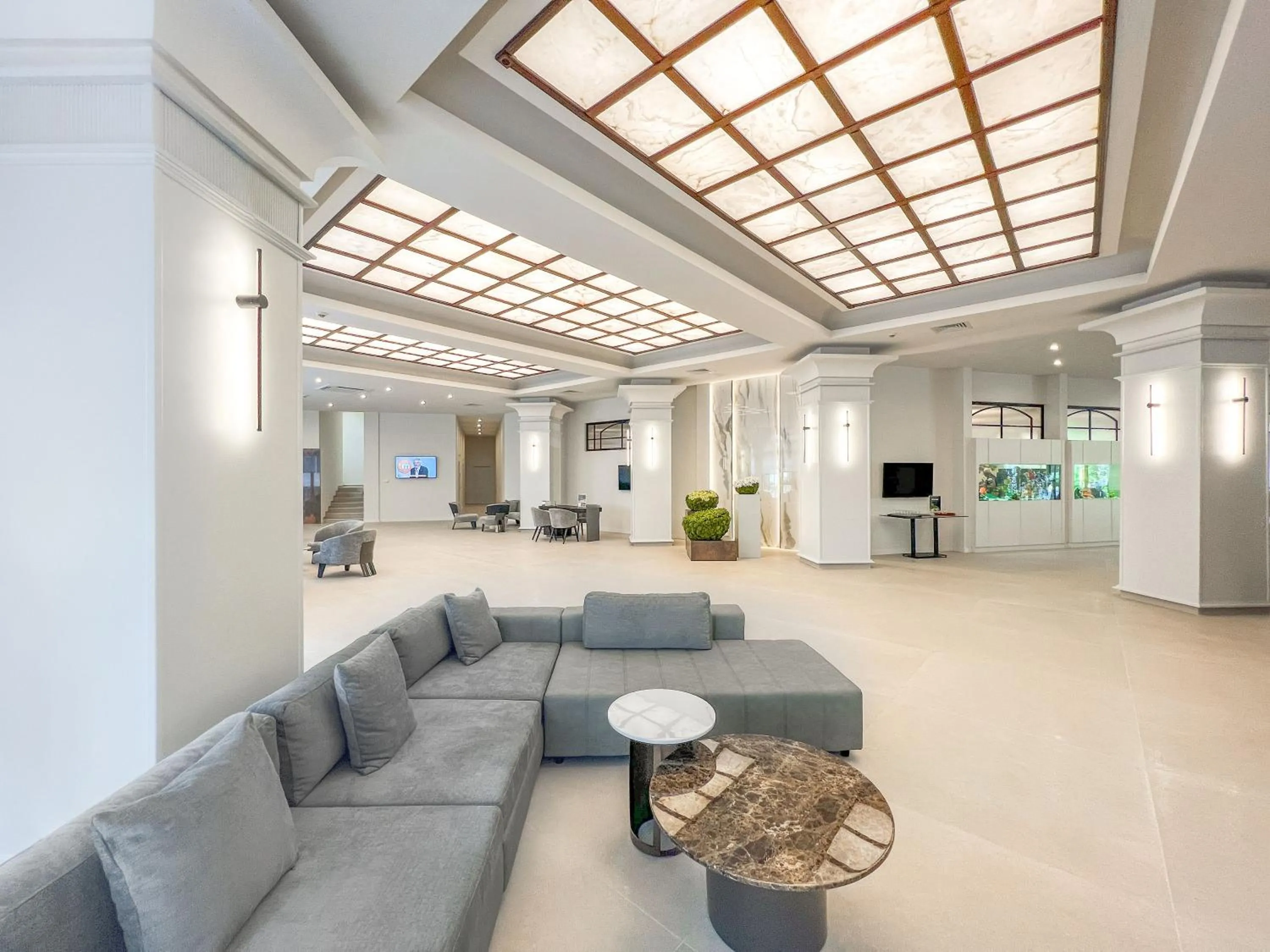 Lobby or reception in AquaClub GRIFID Hotel Bolero - Ultra All Inclusive & Private Beach