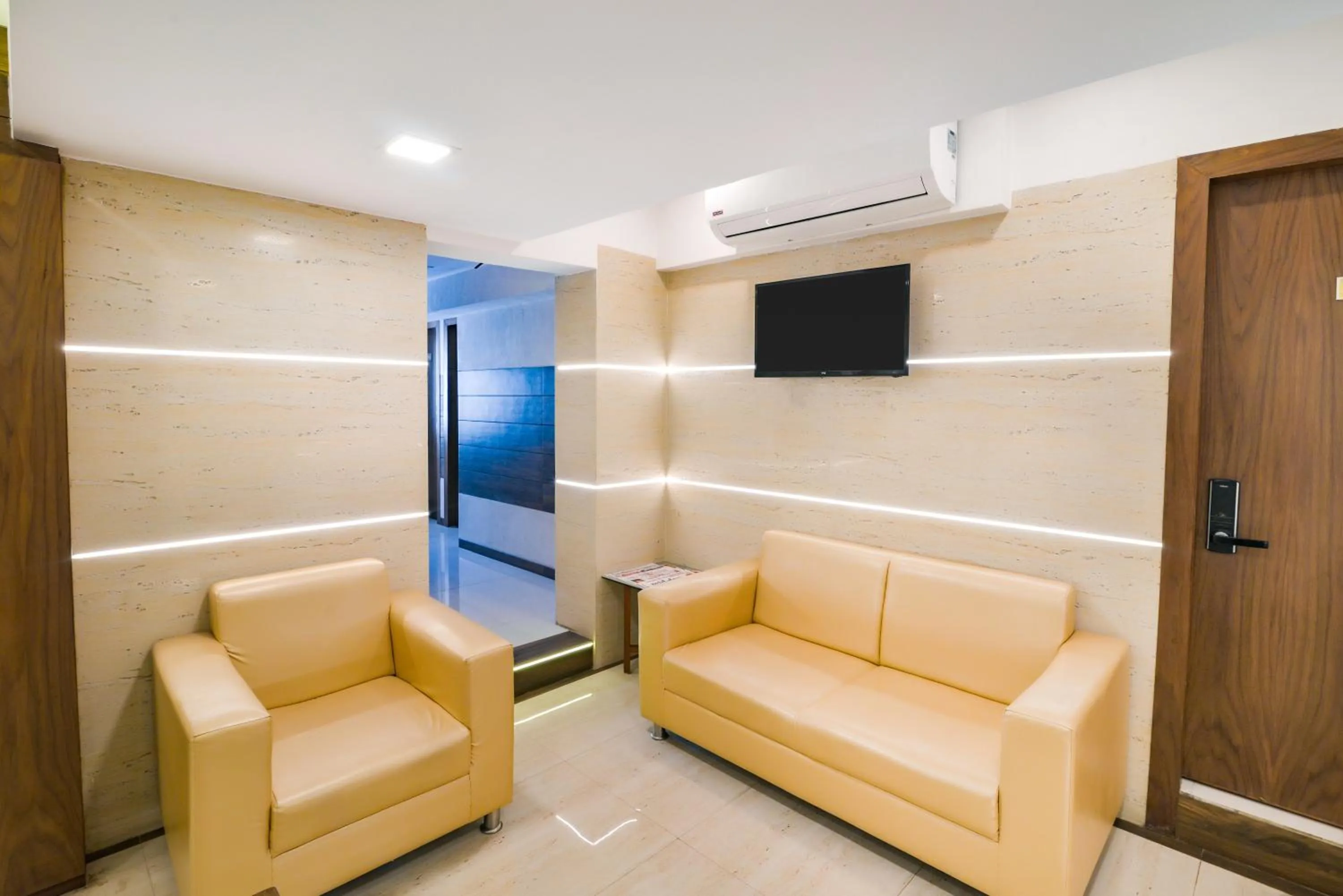 Lobby or reception in Oxford Hotel Powai