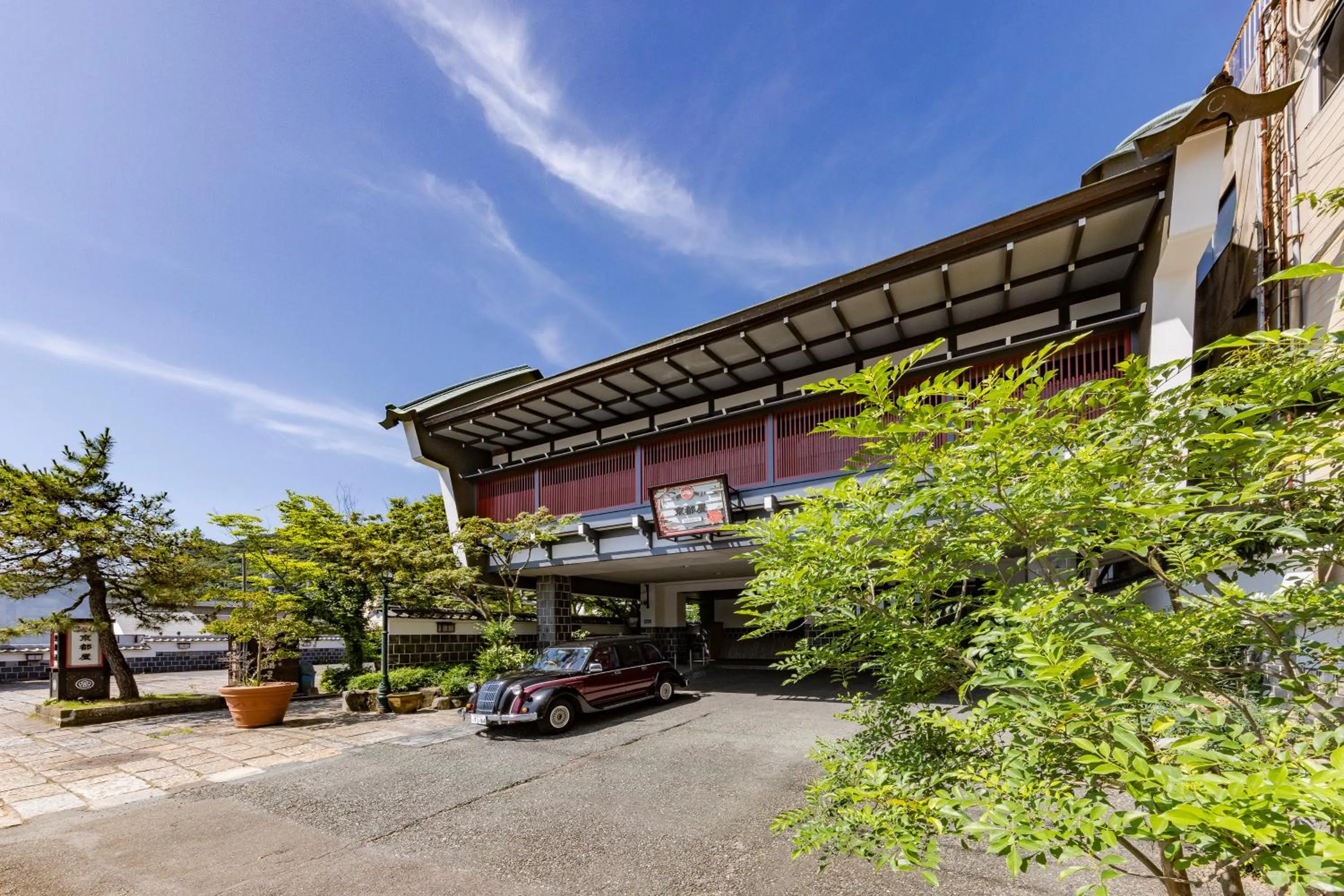 Property building in Kyotoya