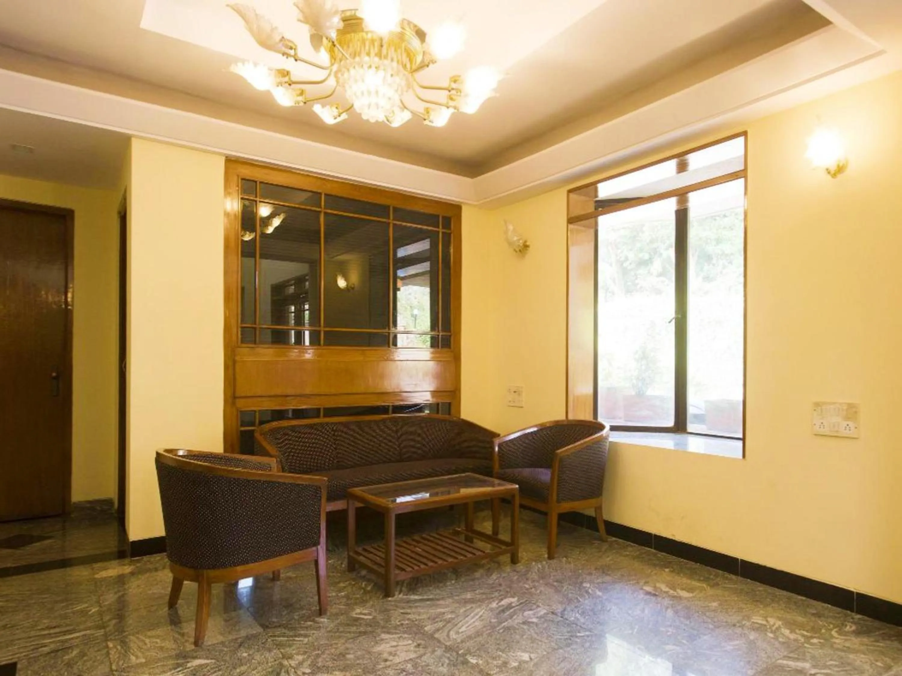 Lobby or reception in The Dhanhills - a valley view hotel in panchgani