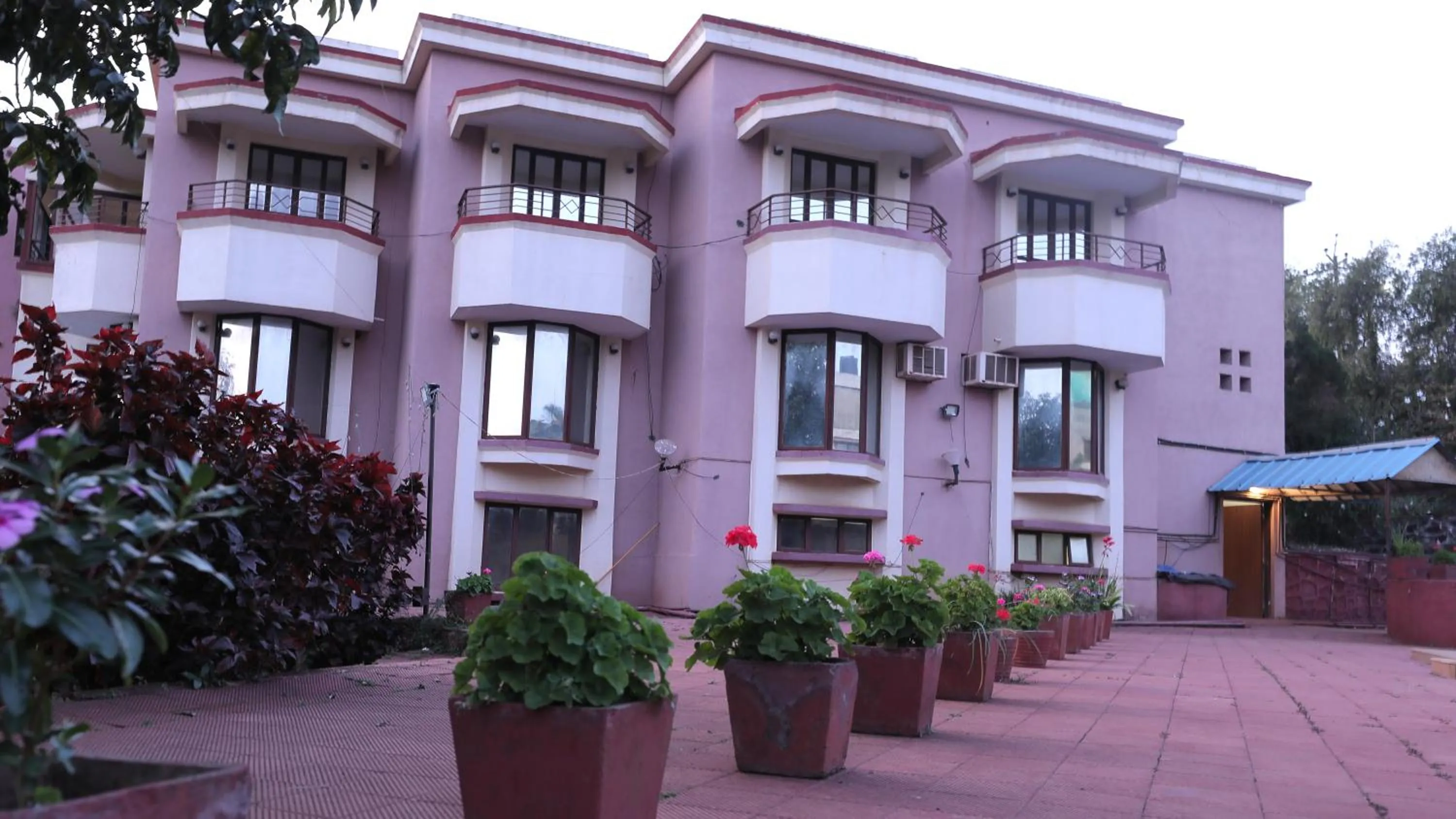 Property building in The Dhanhills - a valley view hotel in panchgani