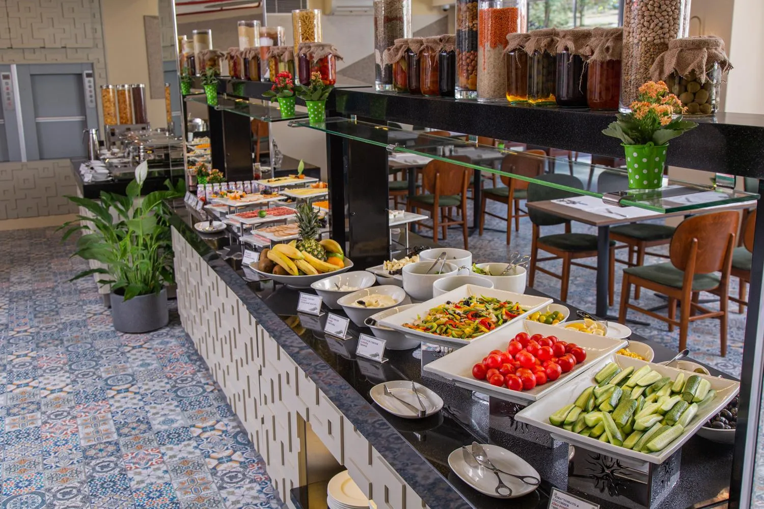 Buffet breakfast in Boutique 19 Hotel