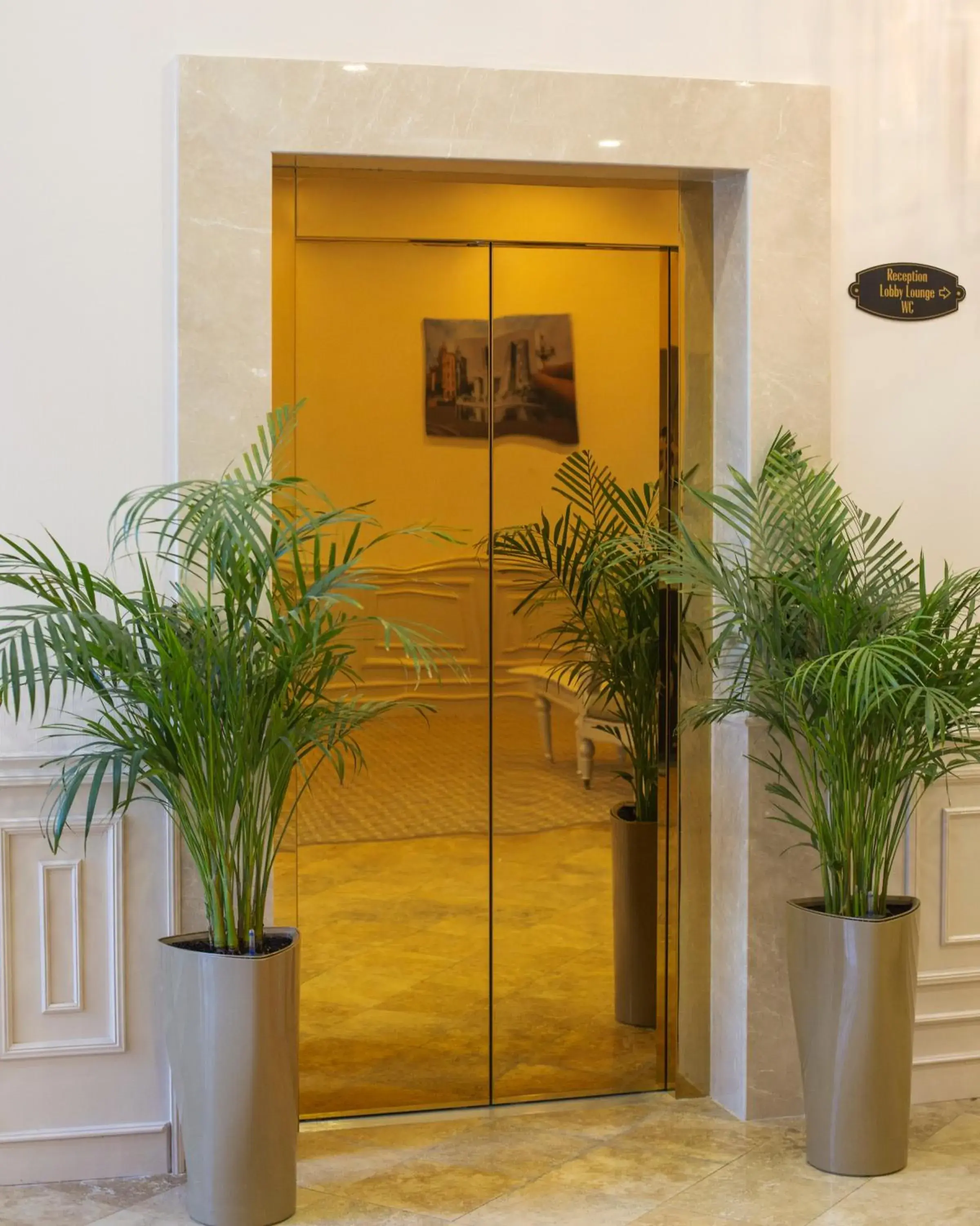 Facade/entrance in Boutique 19 Hotel Facade/entrance in Boutique 19 Hotel