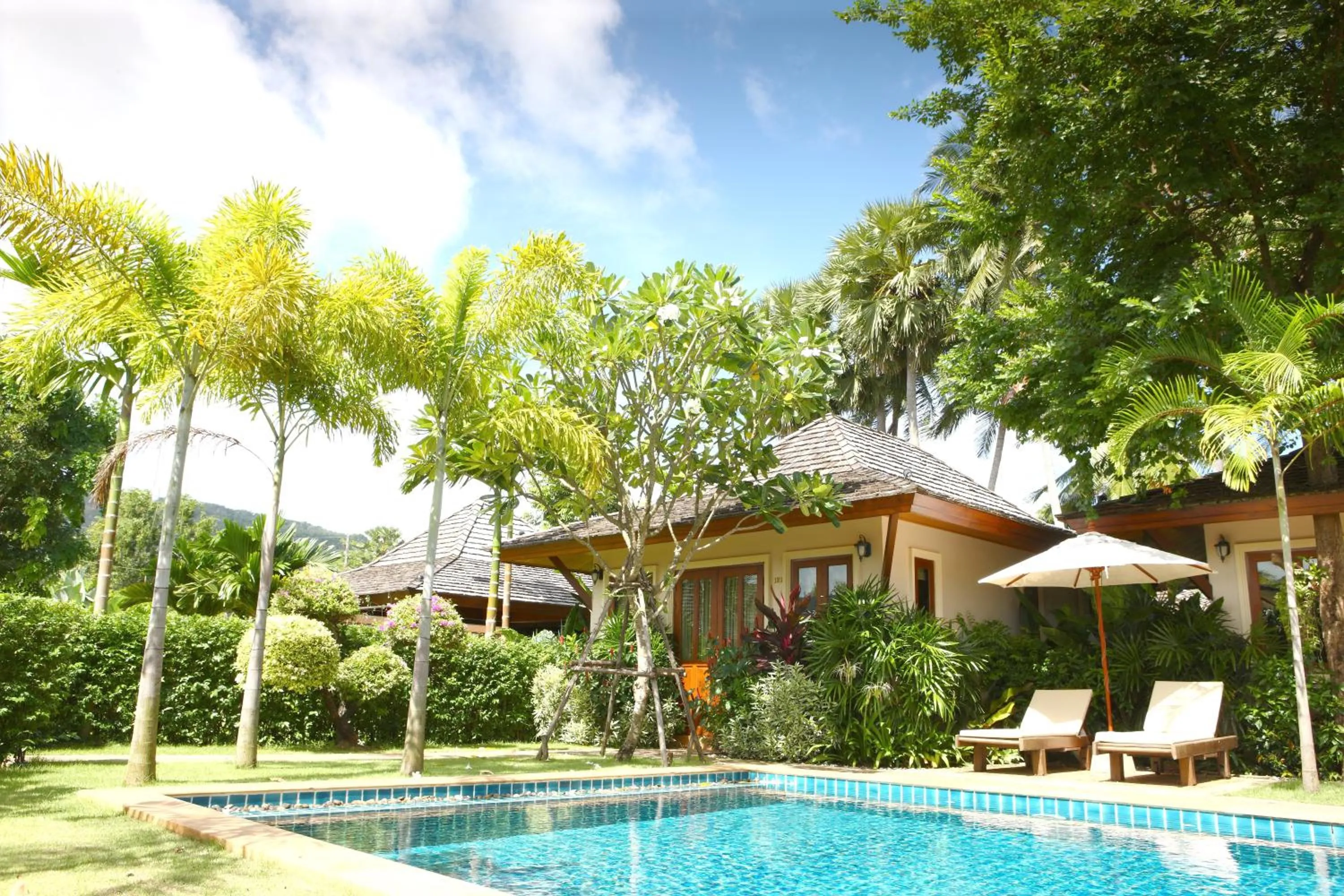 Swimming pool in Pai Tan Villas - SHA Extra Plus
