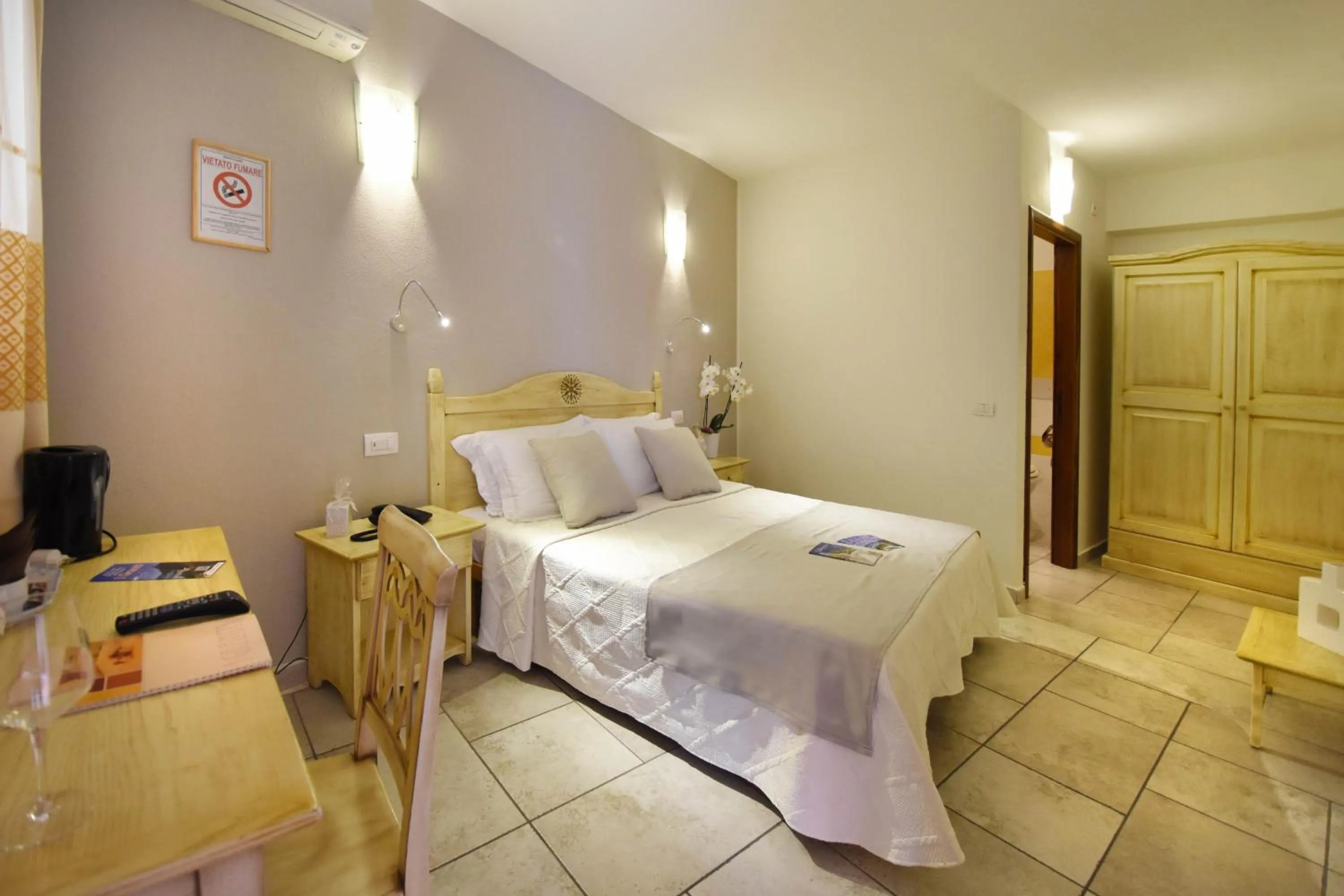 Bed in Hotel I Graniti