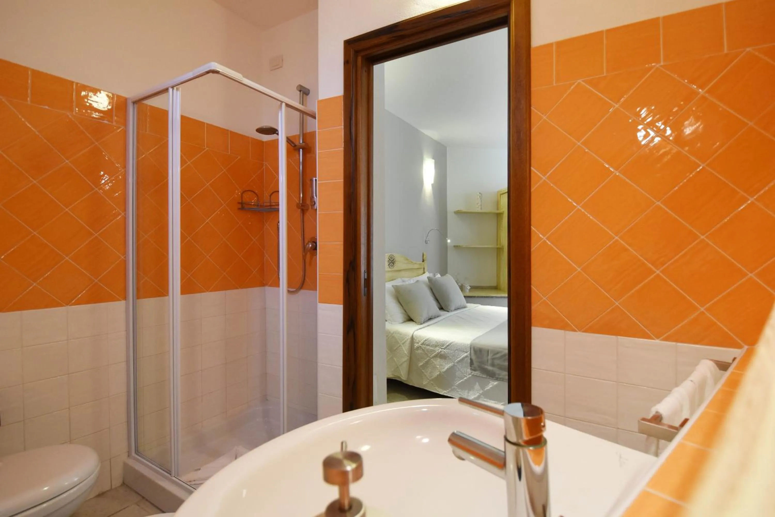Shower in Hotel I Graniti