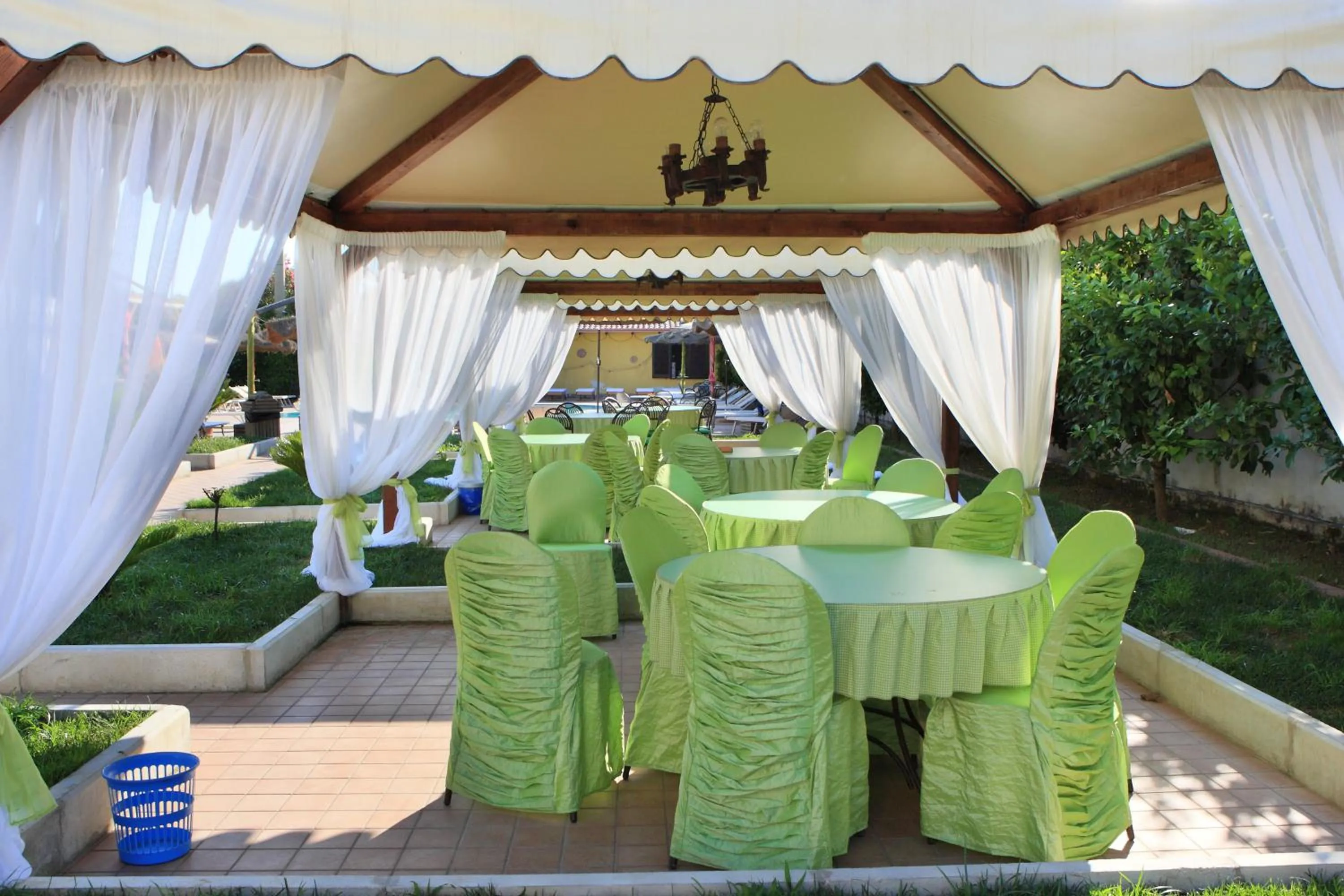 Swimming pool in Venus Park Hotel