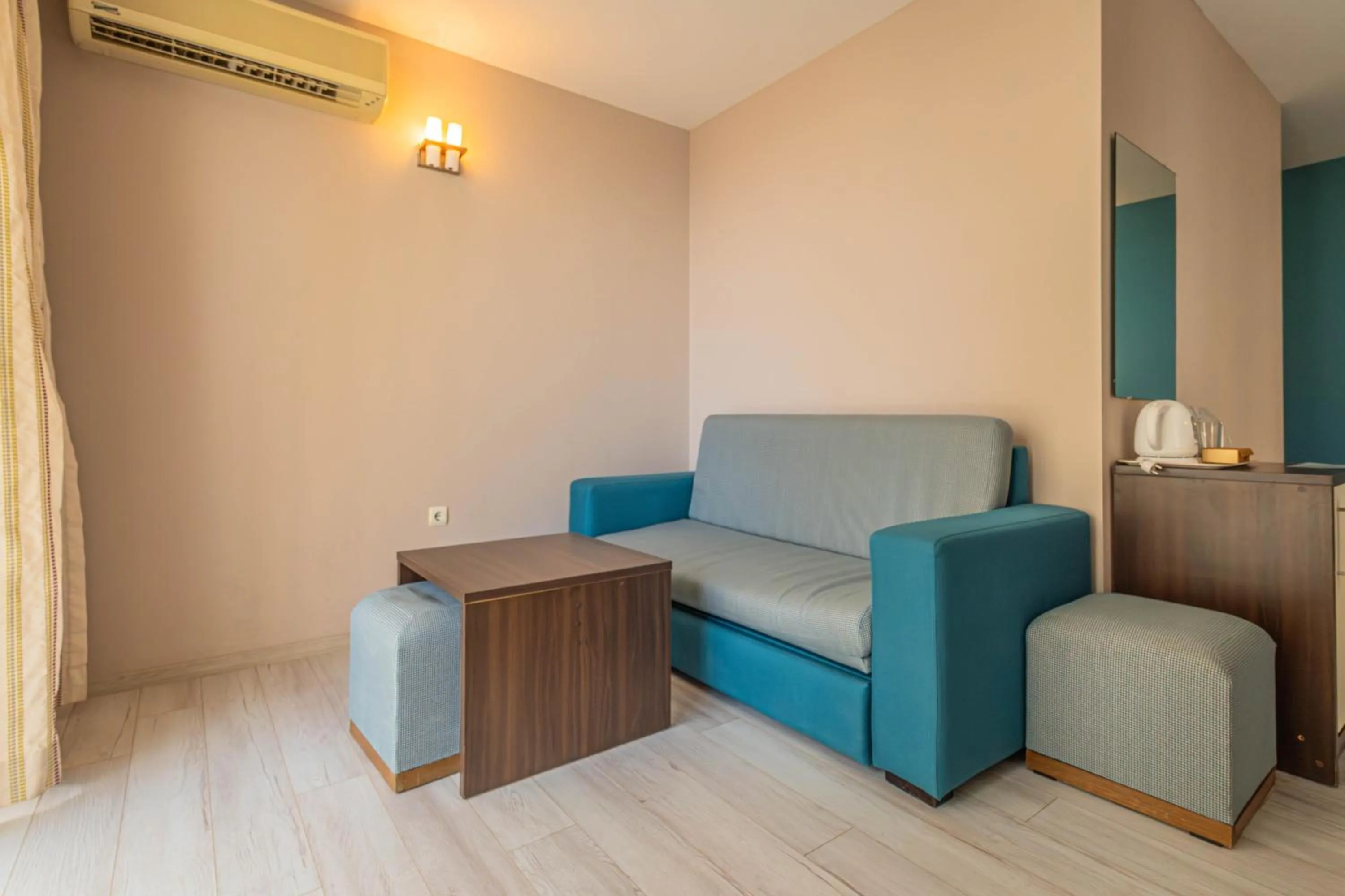 Seating area in Valeo Hotel