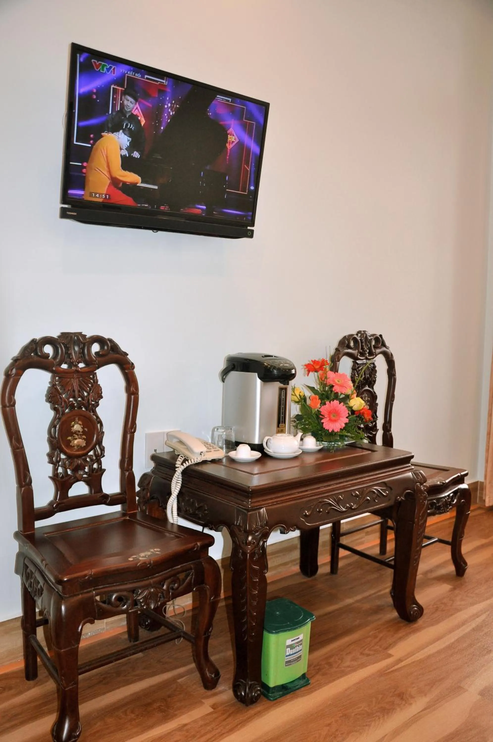 TV and multimedia in Thai Binh II Hotel