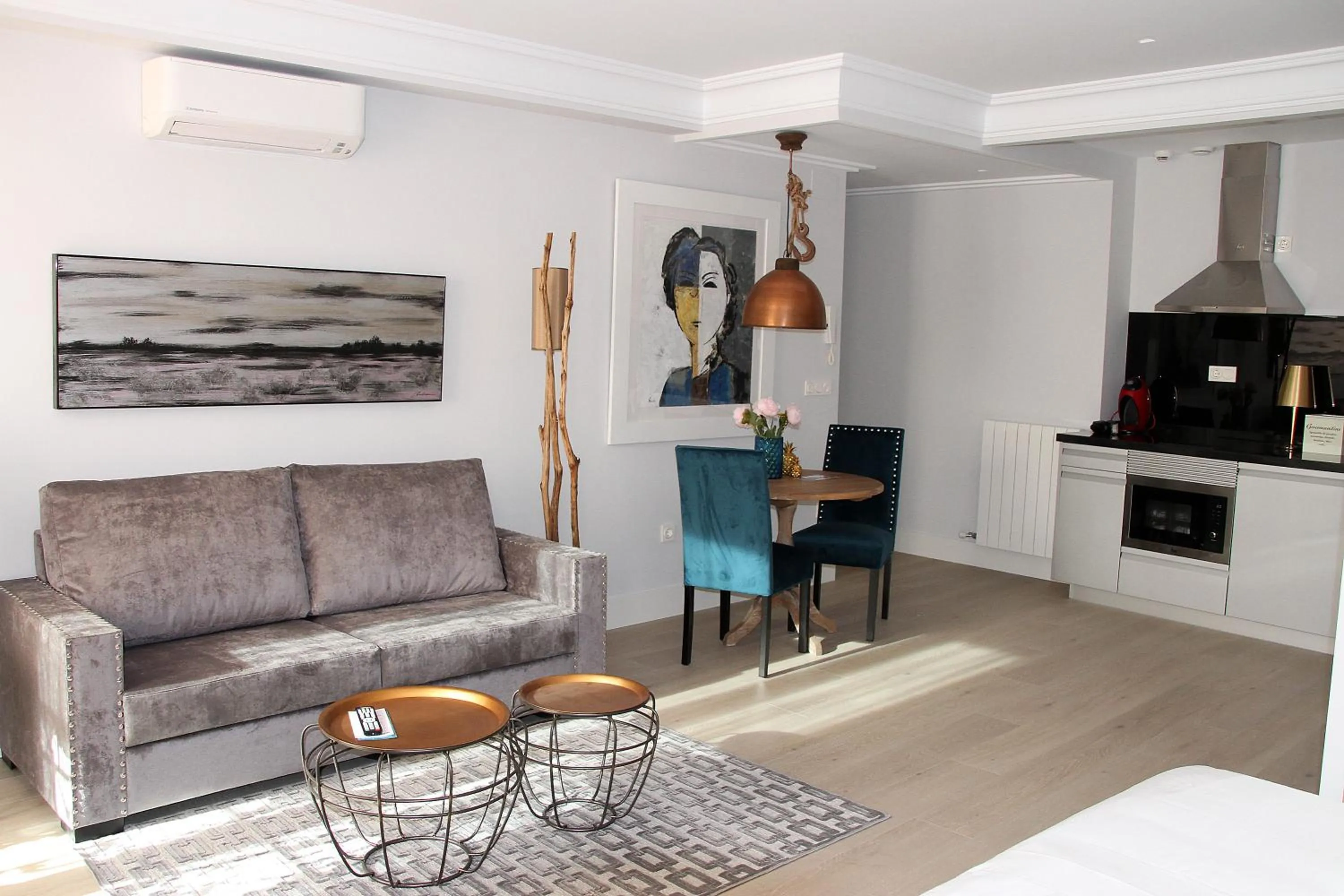 Seating area in Principia Suites