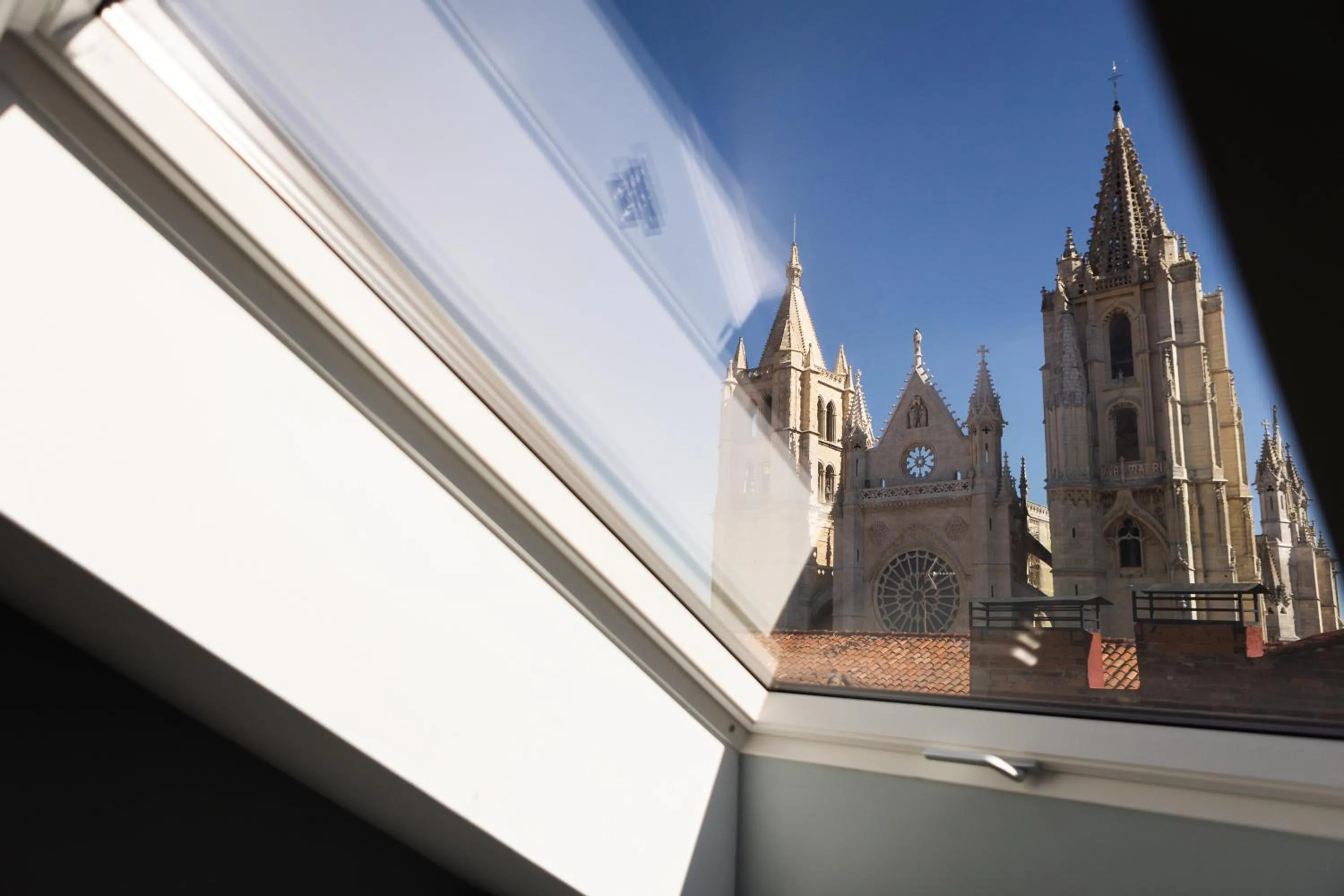 Day in Principia Suites