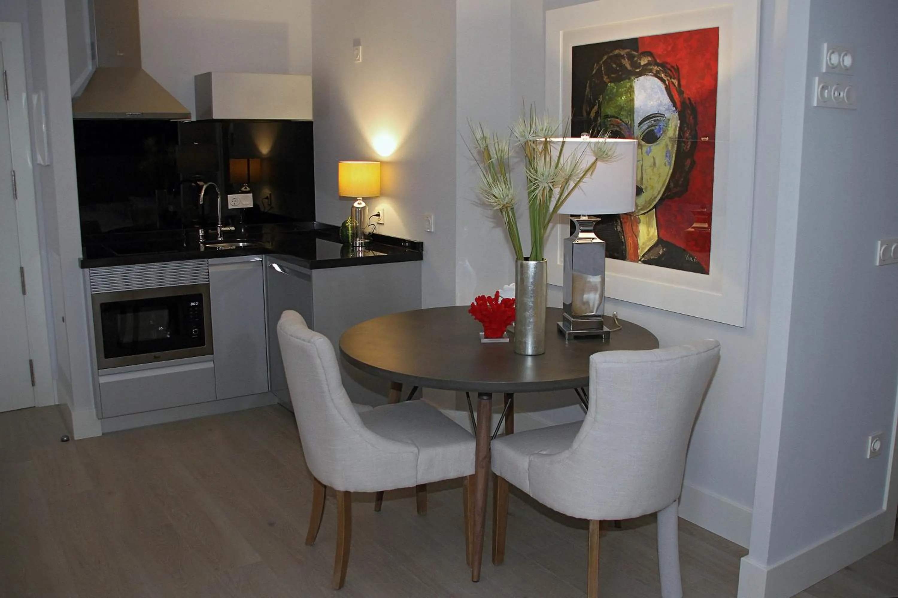 Dining area in Principia Suites