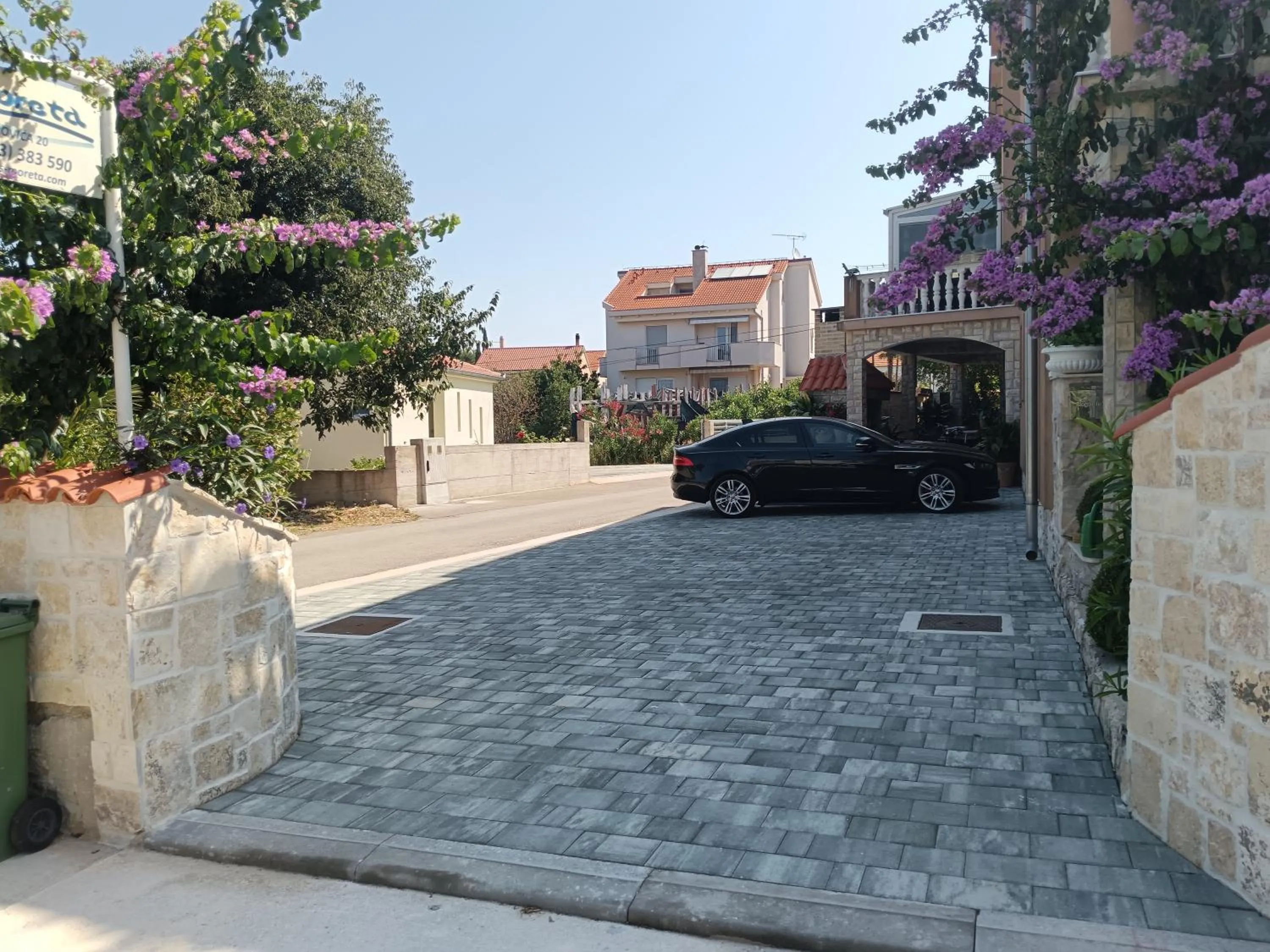Apartments Moreta