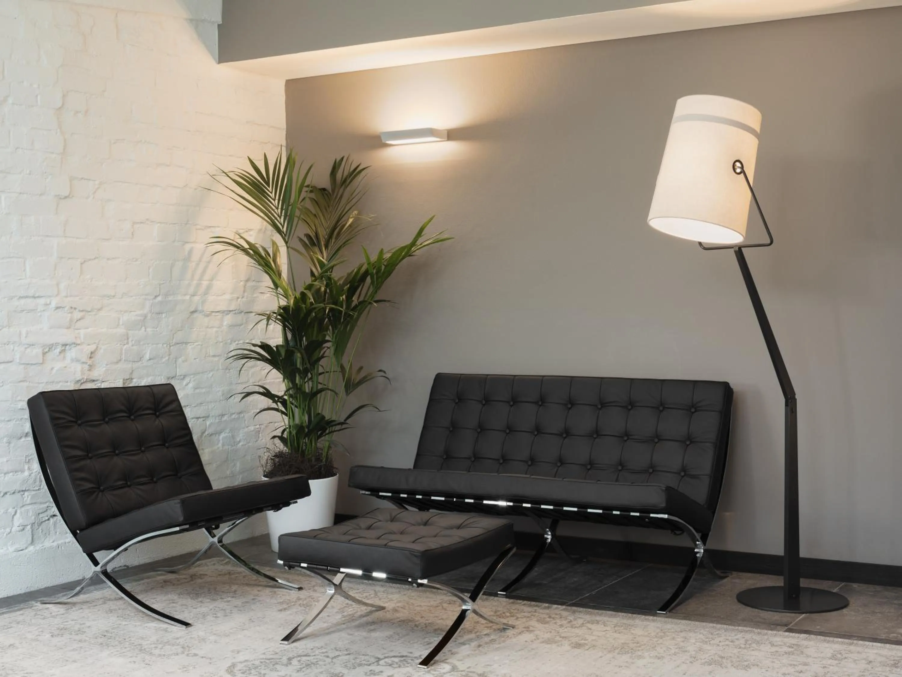 Photo of the whole room in Guesthouse Suiteseven