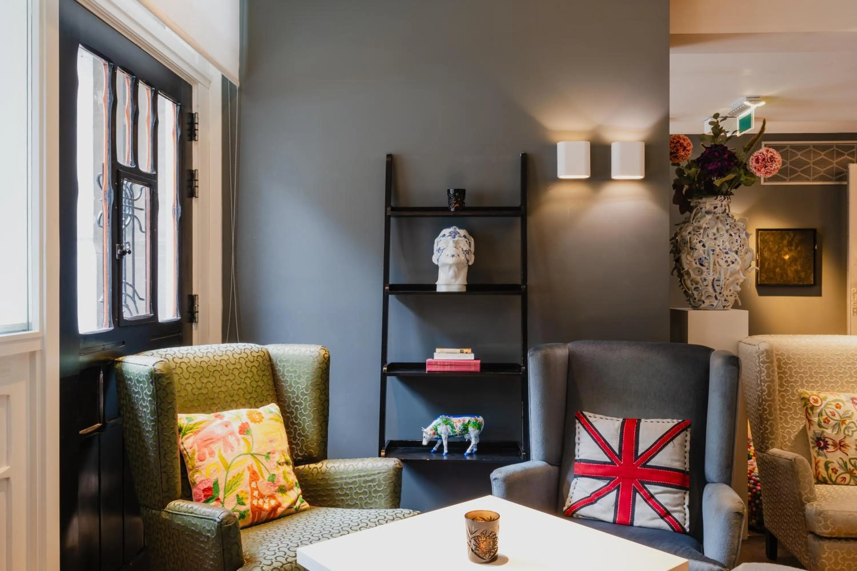 Living room in Hotel JL No76