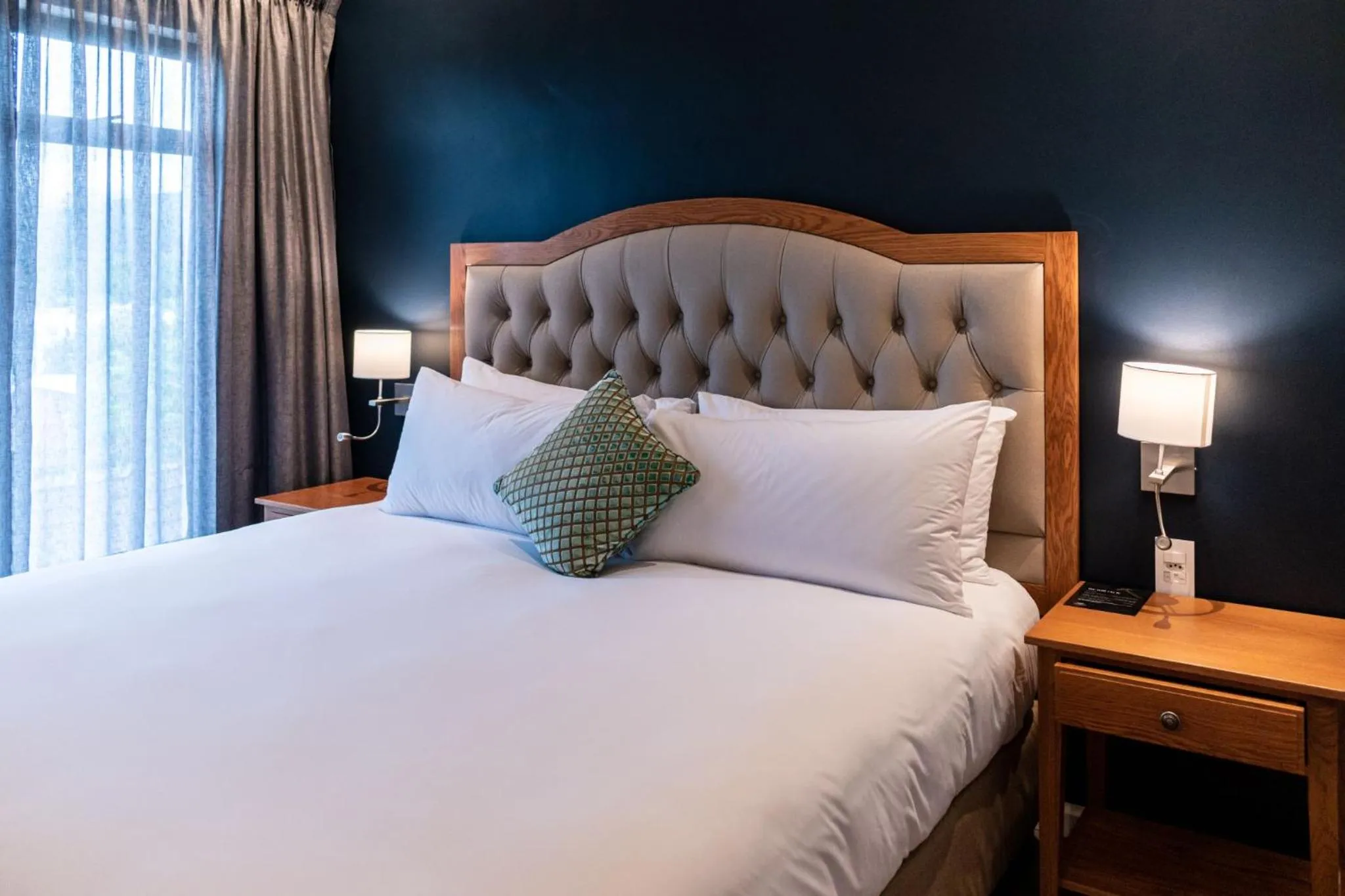 Bed in Premier Express Inn George