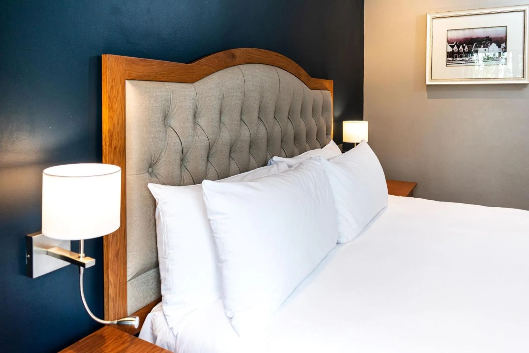 Bed in Premier Express Inn George