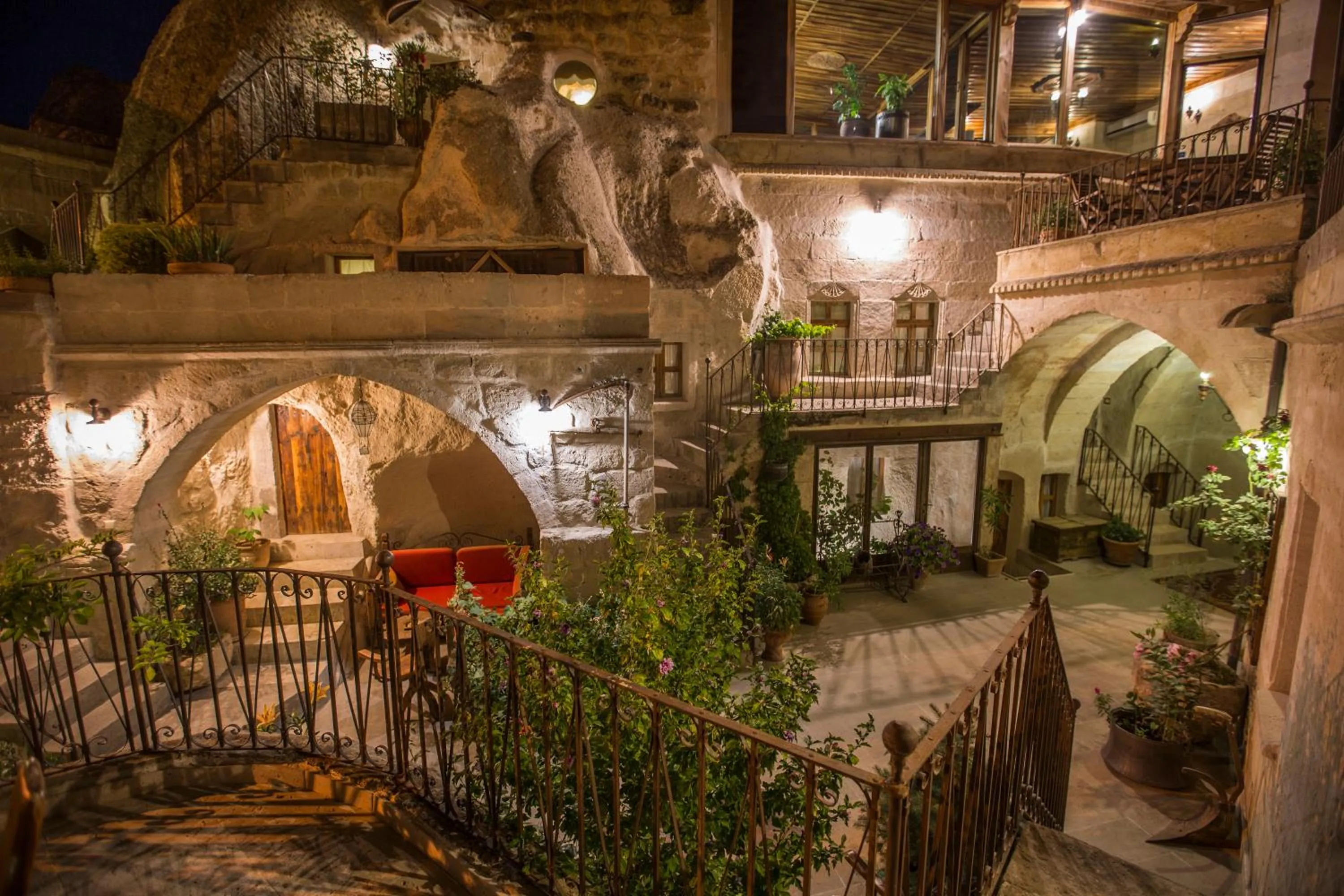 Koza Cave Hotel