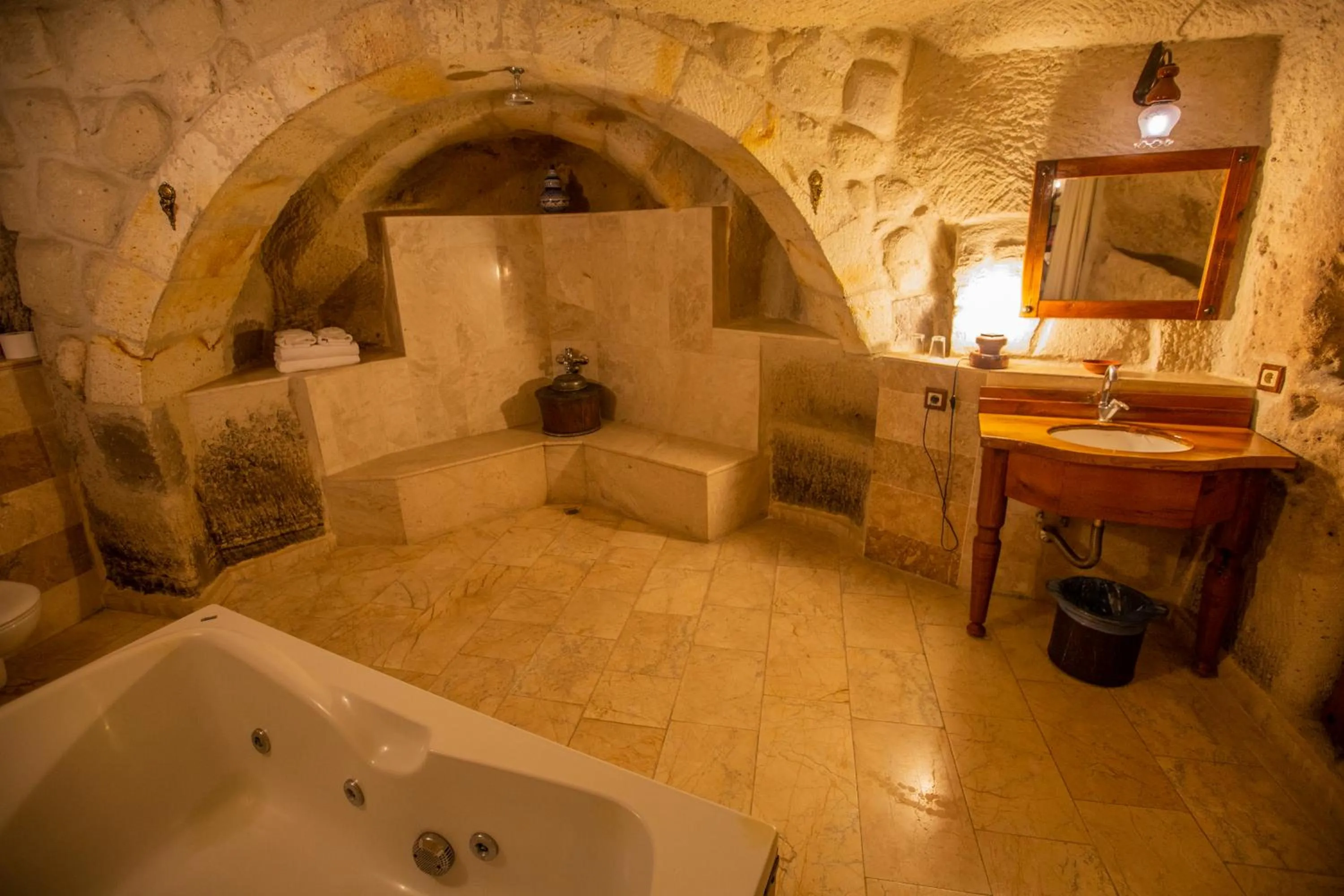 Bathroom in Koza Cave Hotel