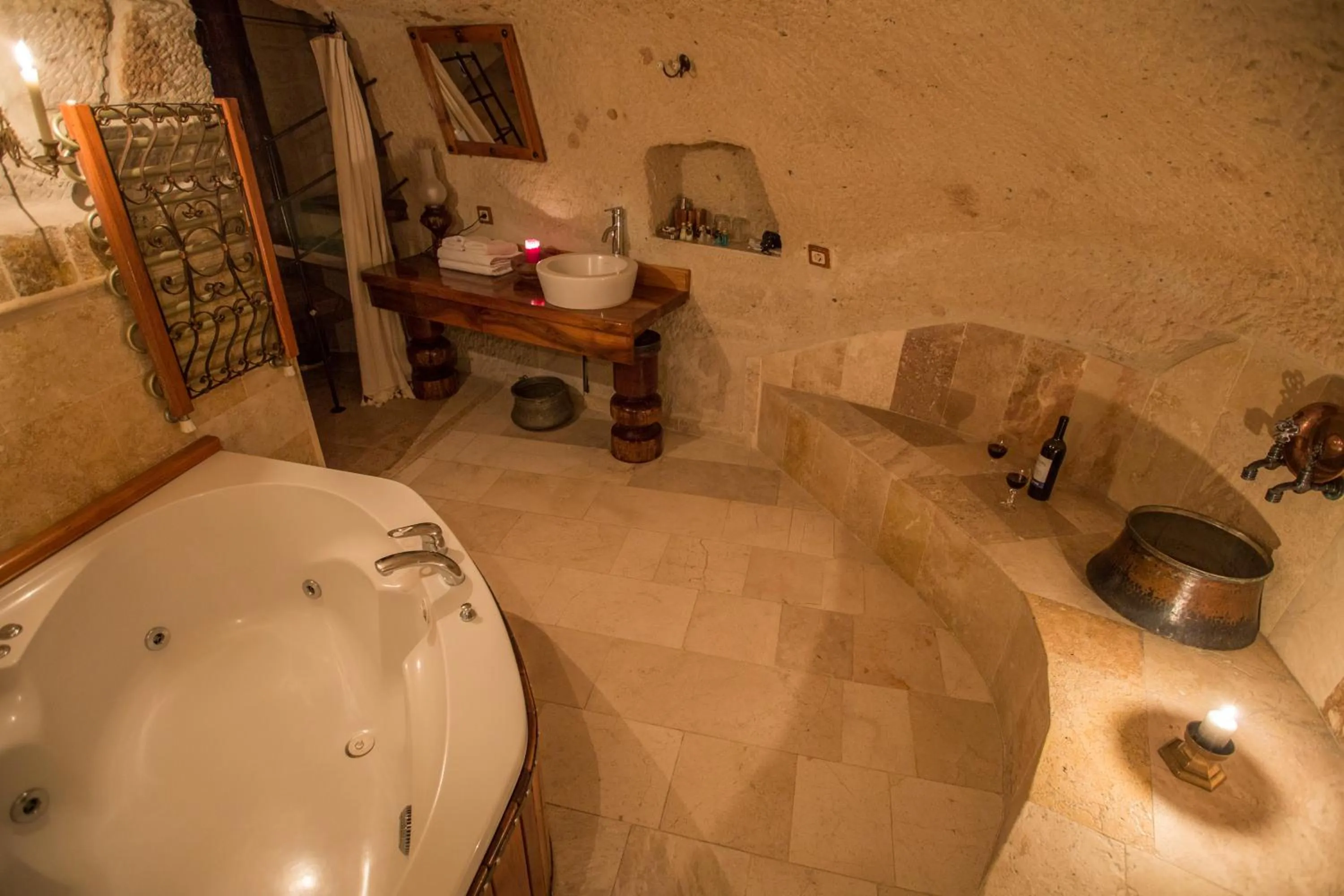 Bathroom in Koza Cave Hotel