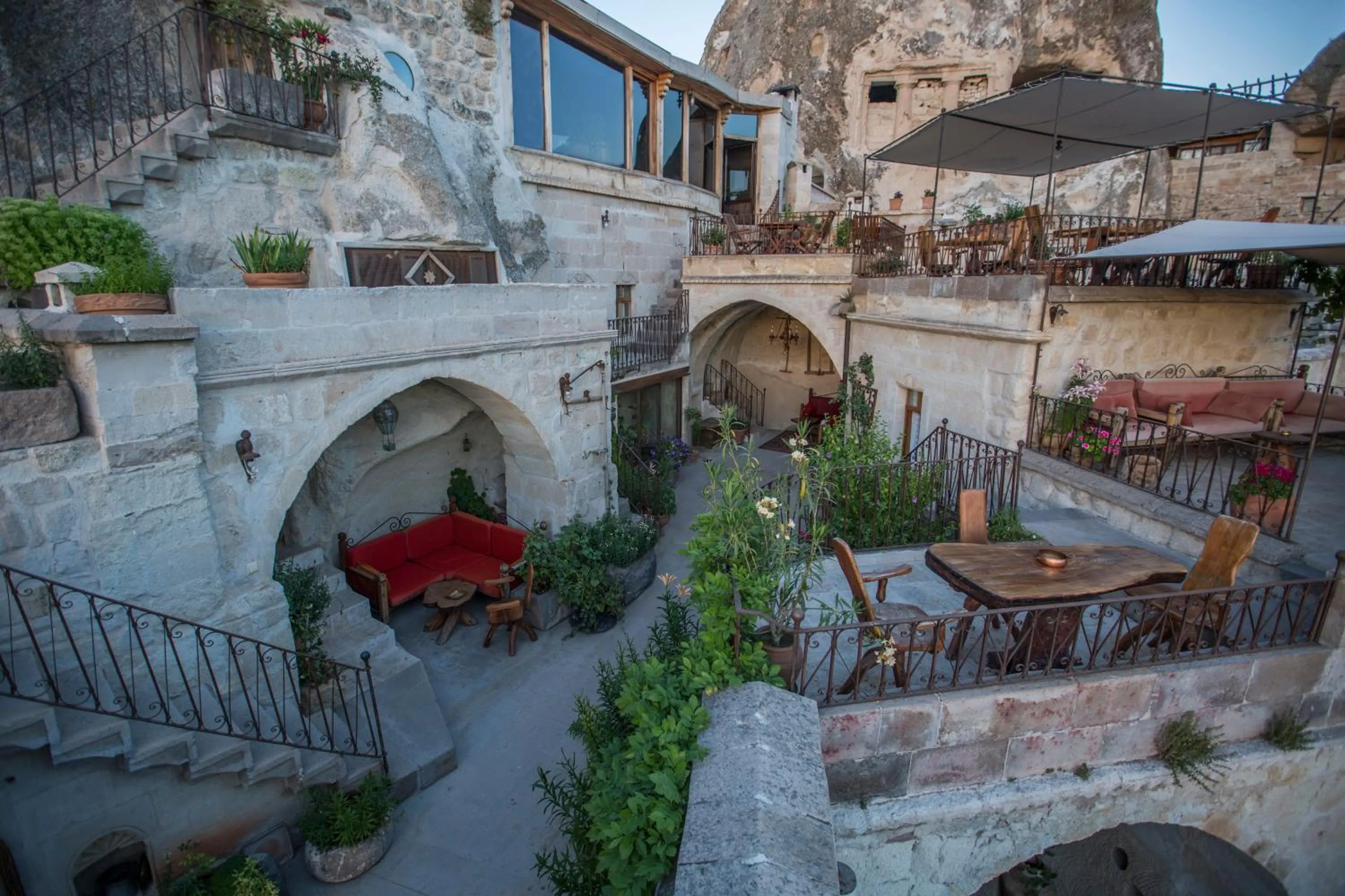 Koza Cave Hotel