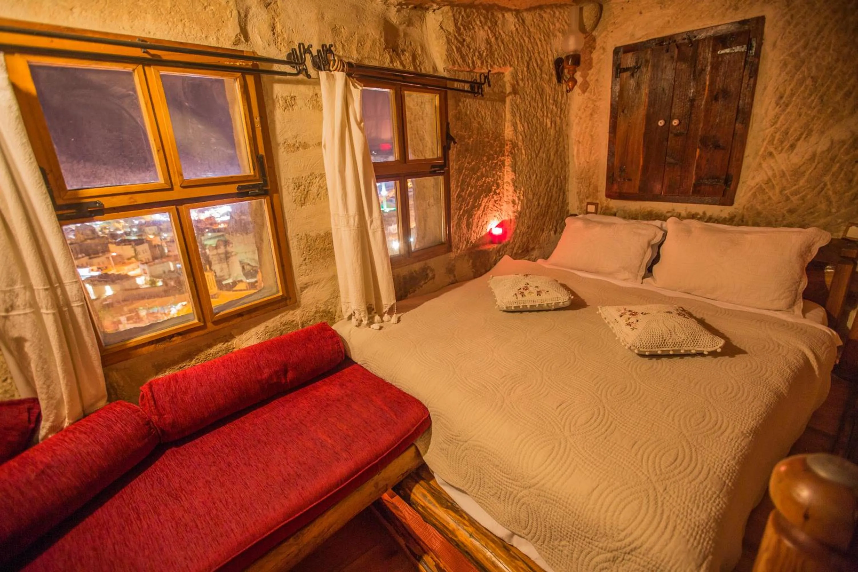 Bed in Koza Cave Hotel