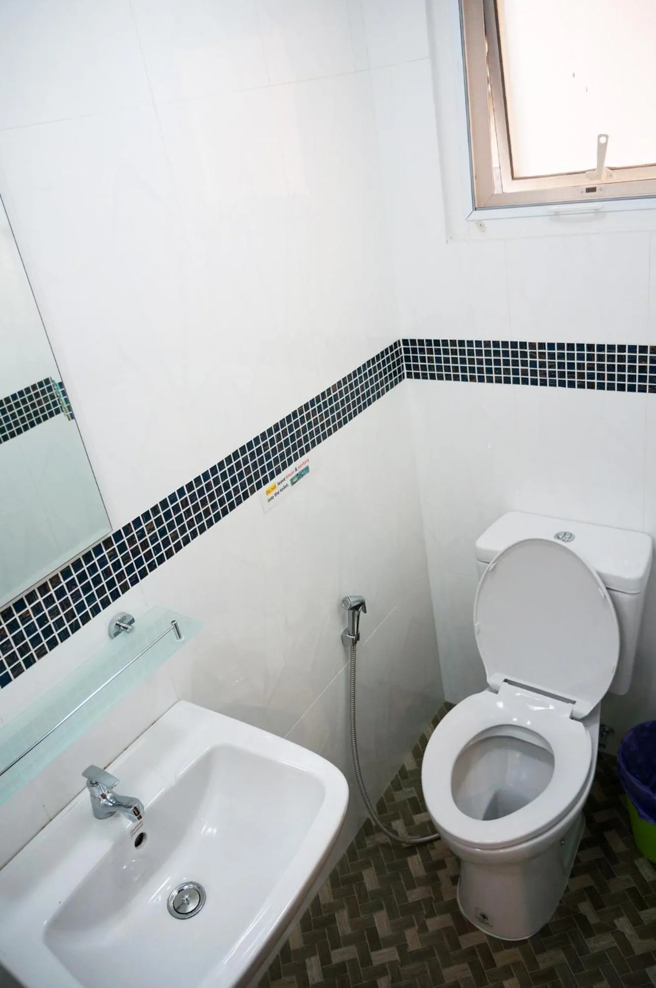 Bathroom in Samsen Sam Place