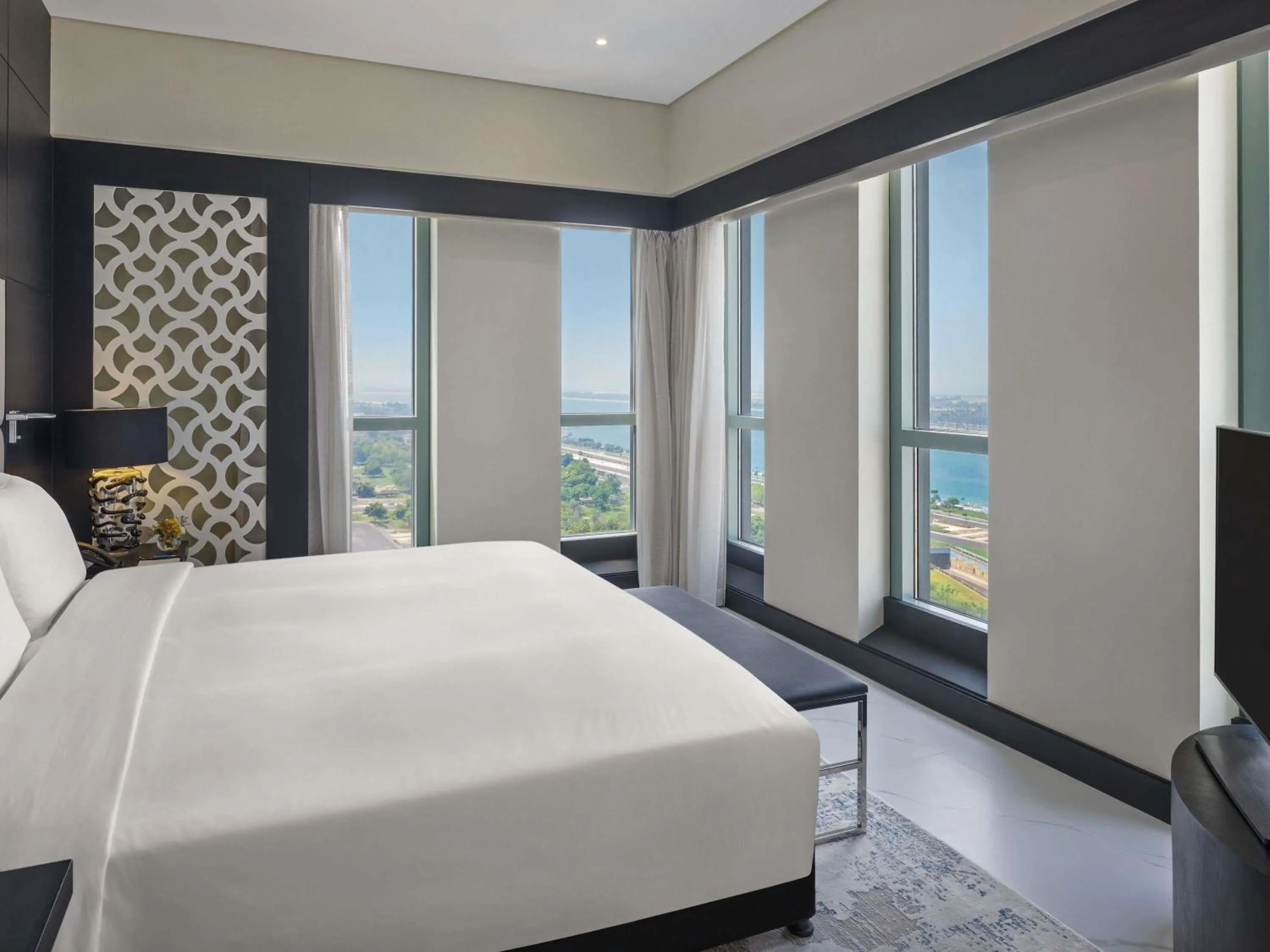 Photo of the whole room, Bed in Sofitel Abu Dhabi Corniche