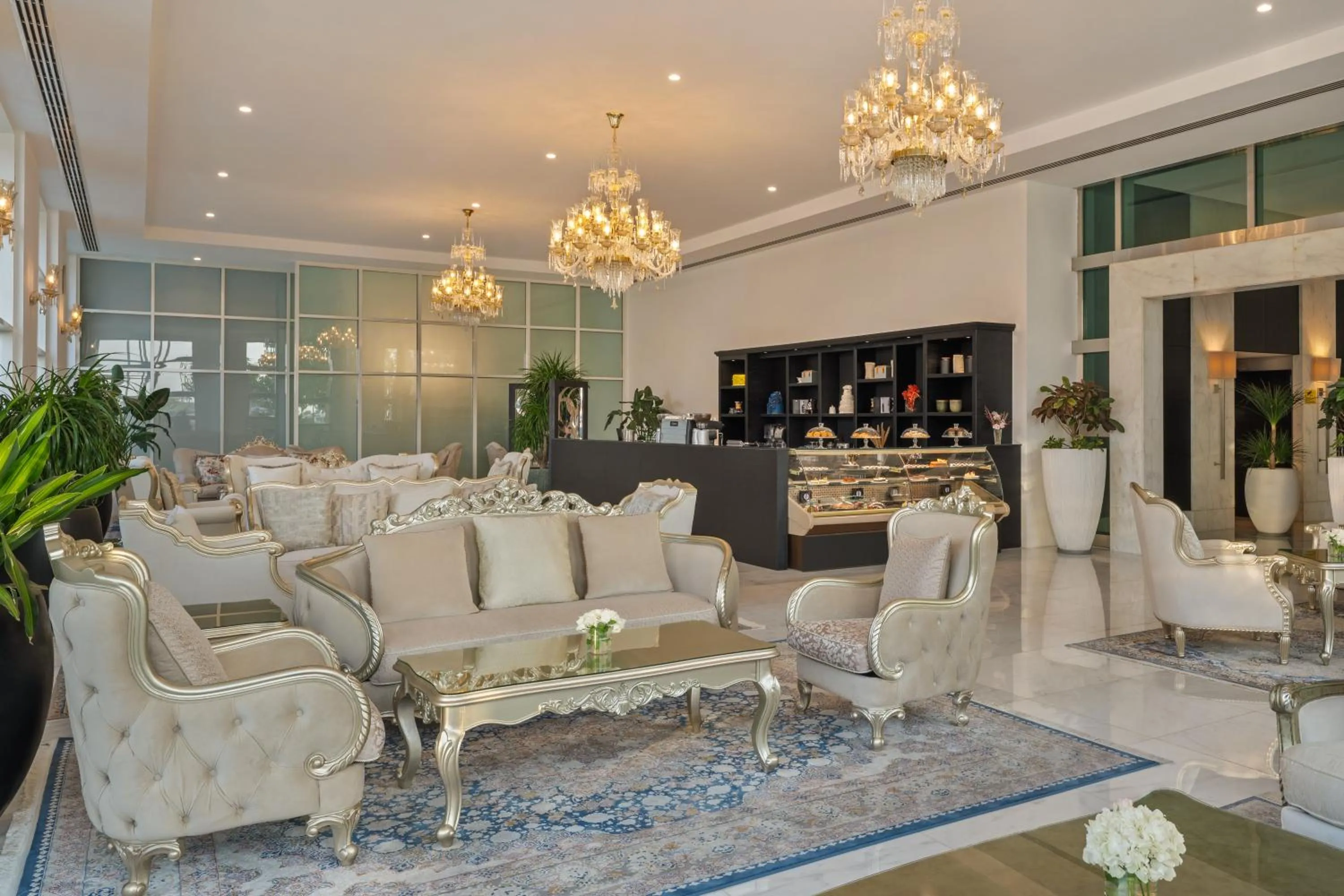 Restaurant/places to eat in Sofitel Abu Dhabi Corniche