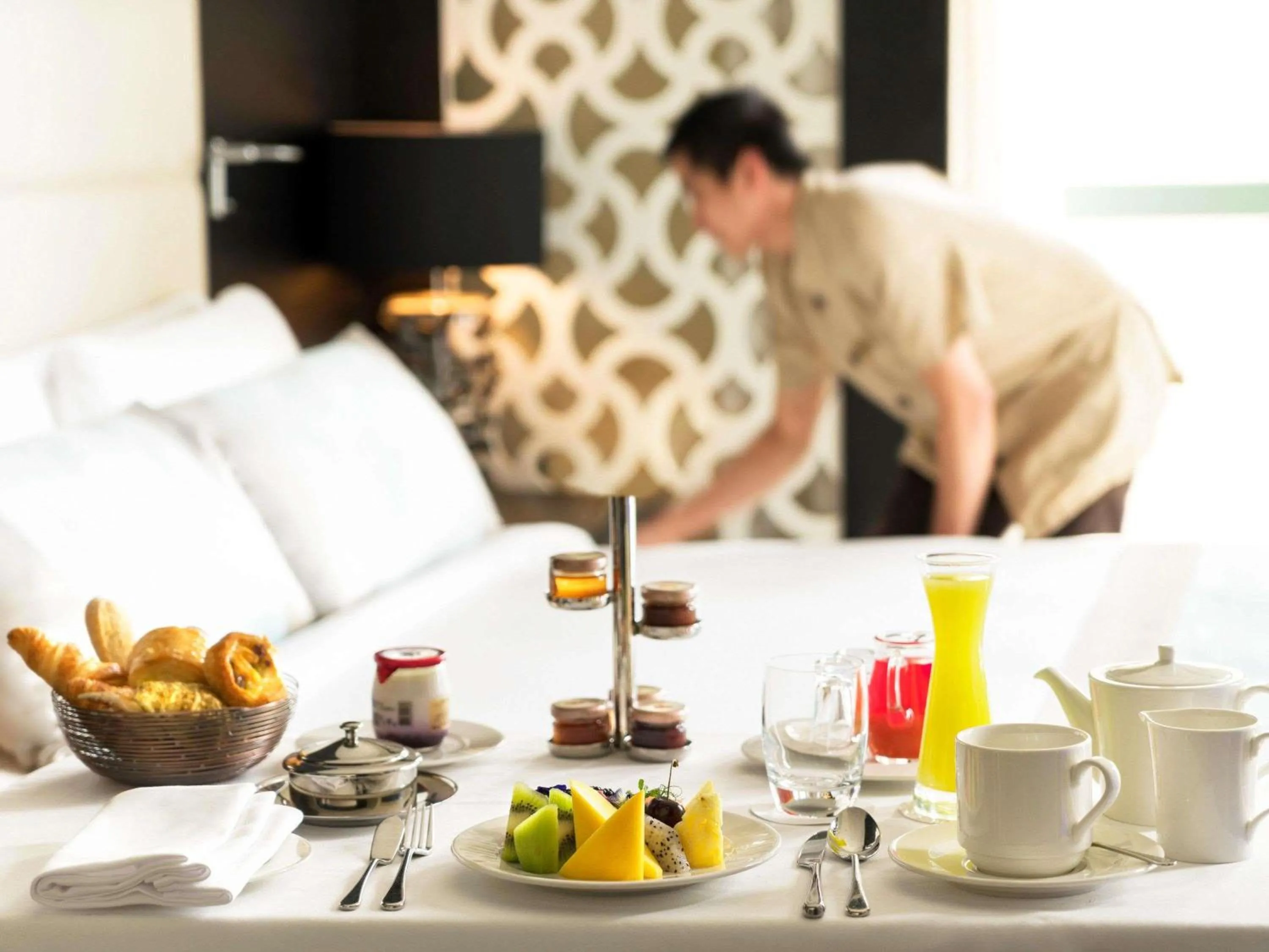 Breakfast in Sofitel Abu Dhabi Corniche