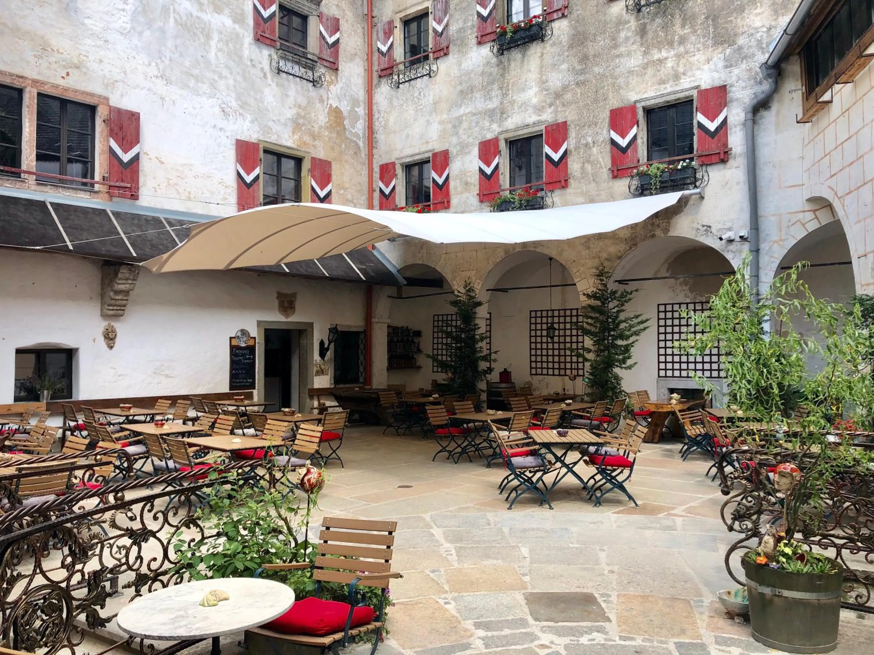 Patio in Burg Plankenstein