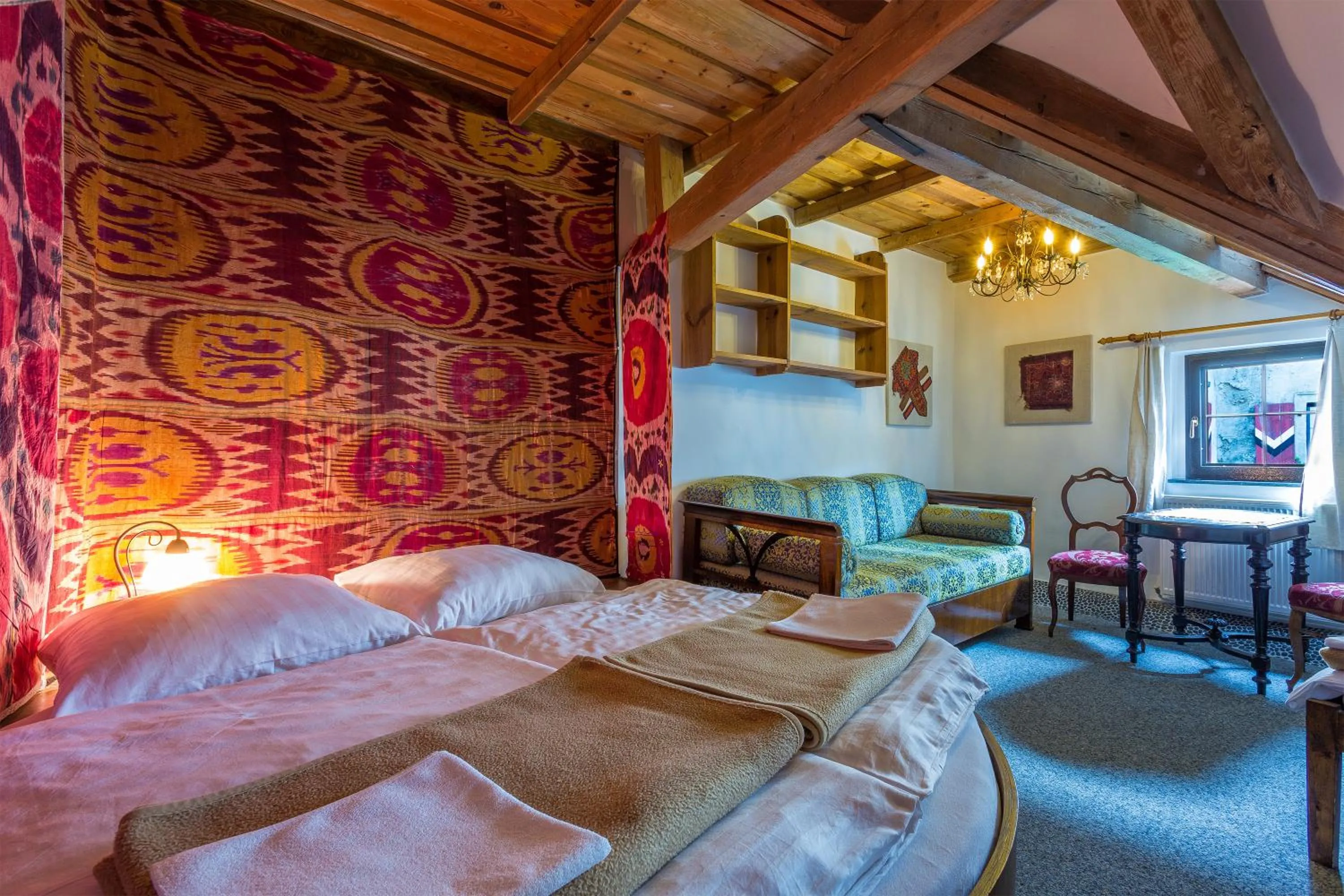 Day, Bed in Burg Plankenstein