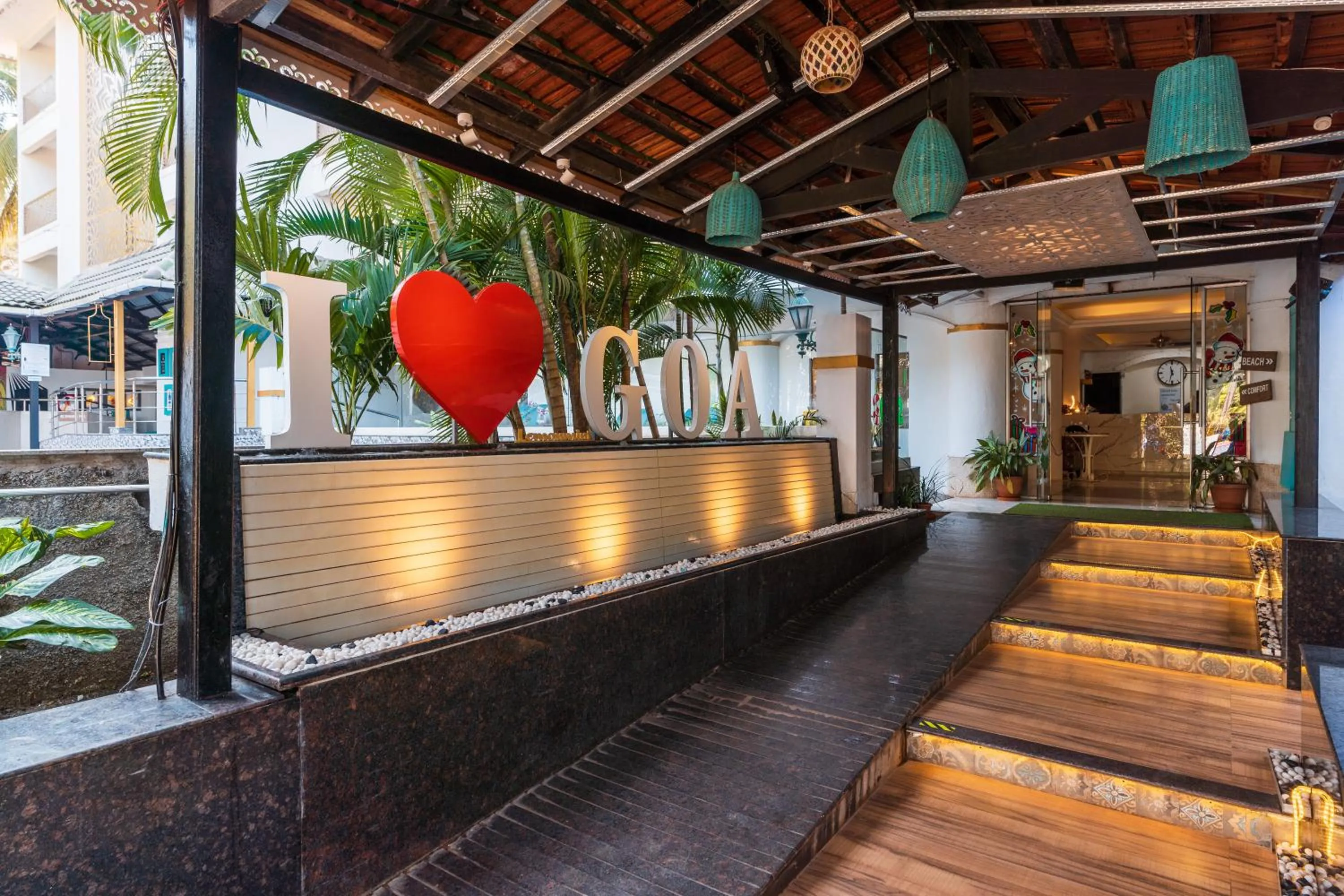 Lemonmint Svelton Manor