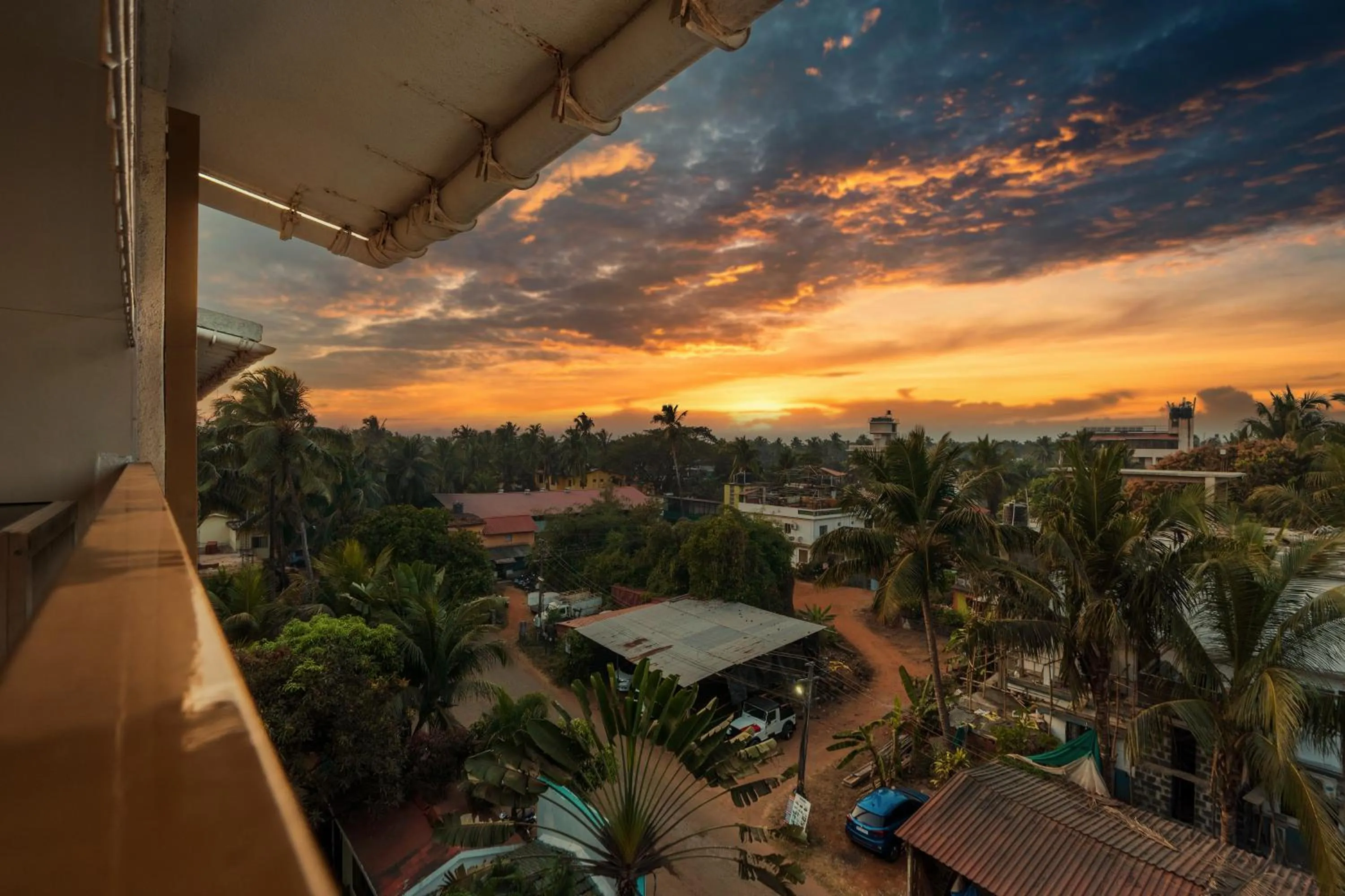 Lemonmint Svelton Manor