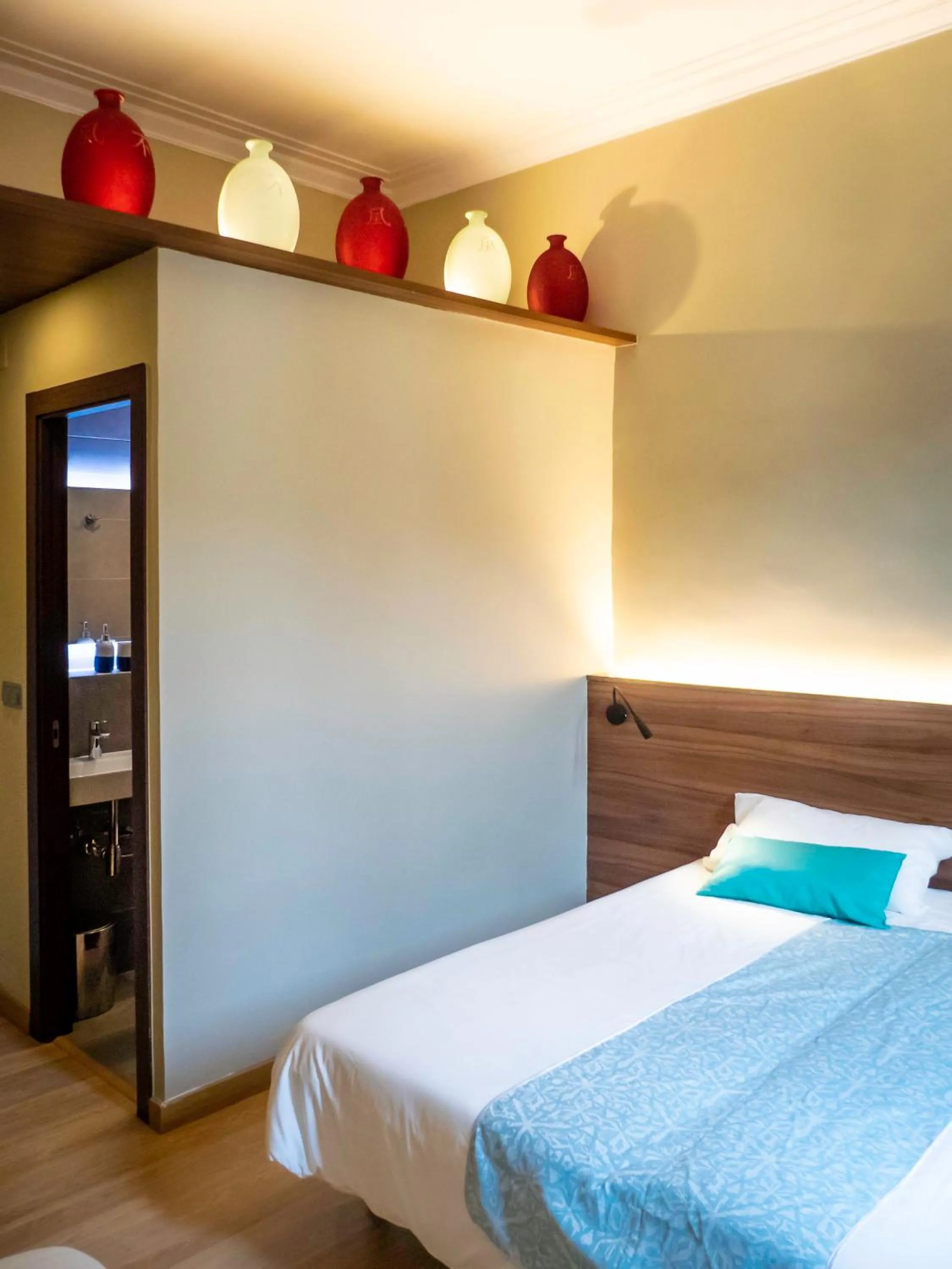 Photo of the whole room, Bed in Pension Ciudadela