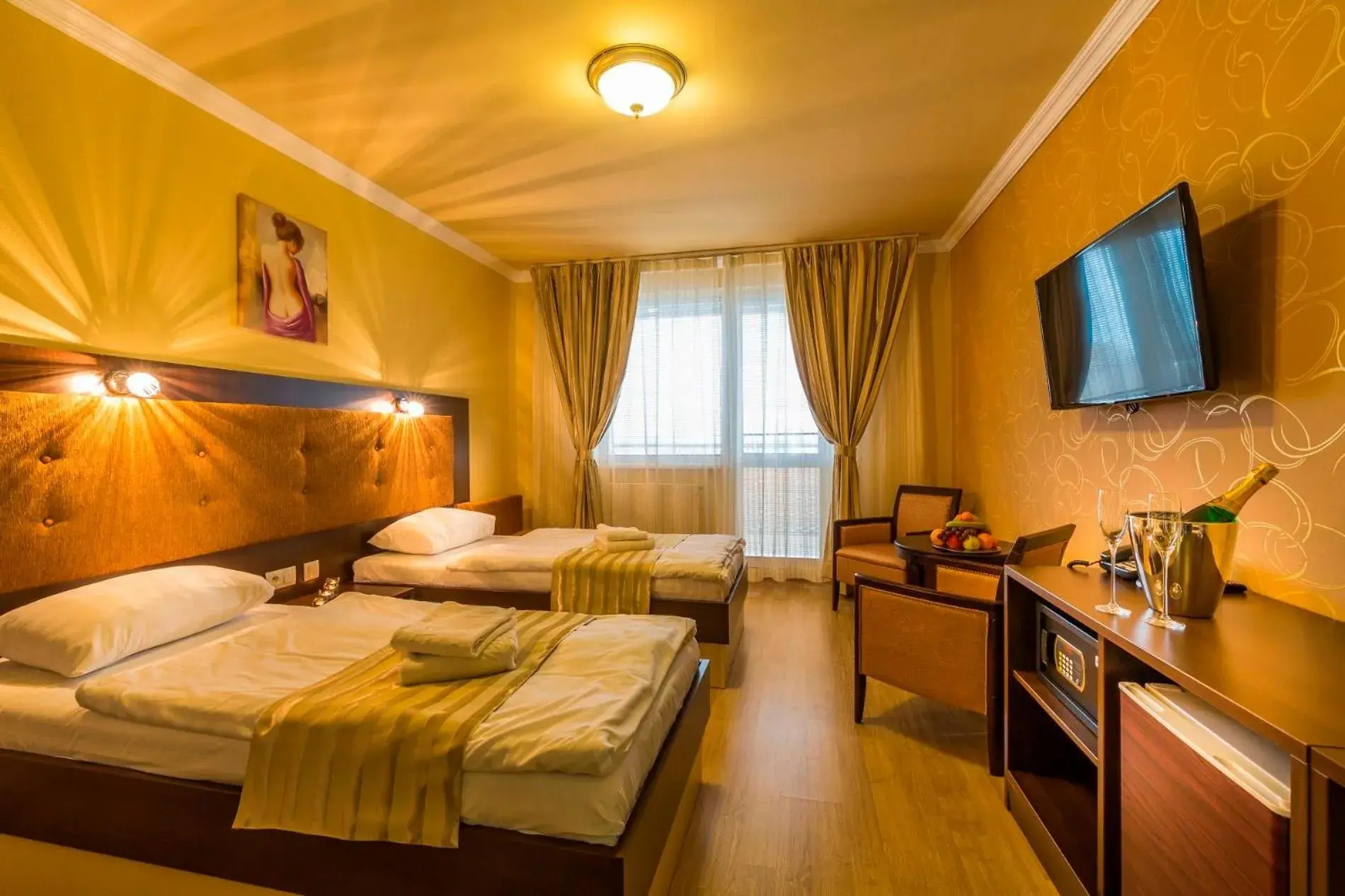 Deluxe Twin Room - single occupancy in Hotel Sun Deluxe Twin Room - single occupancy in Hotel Sun