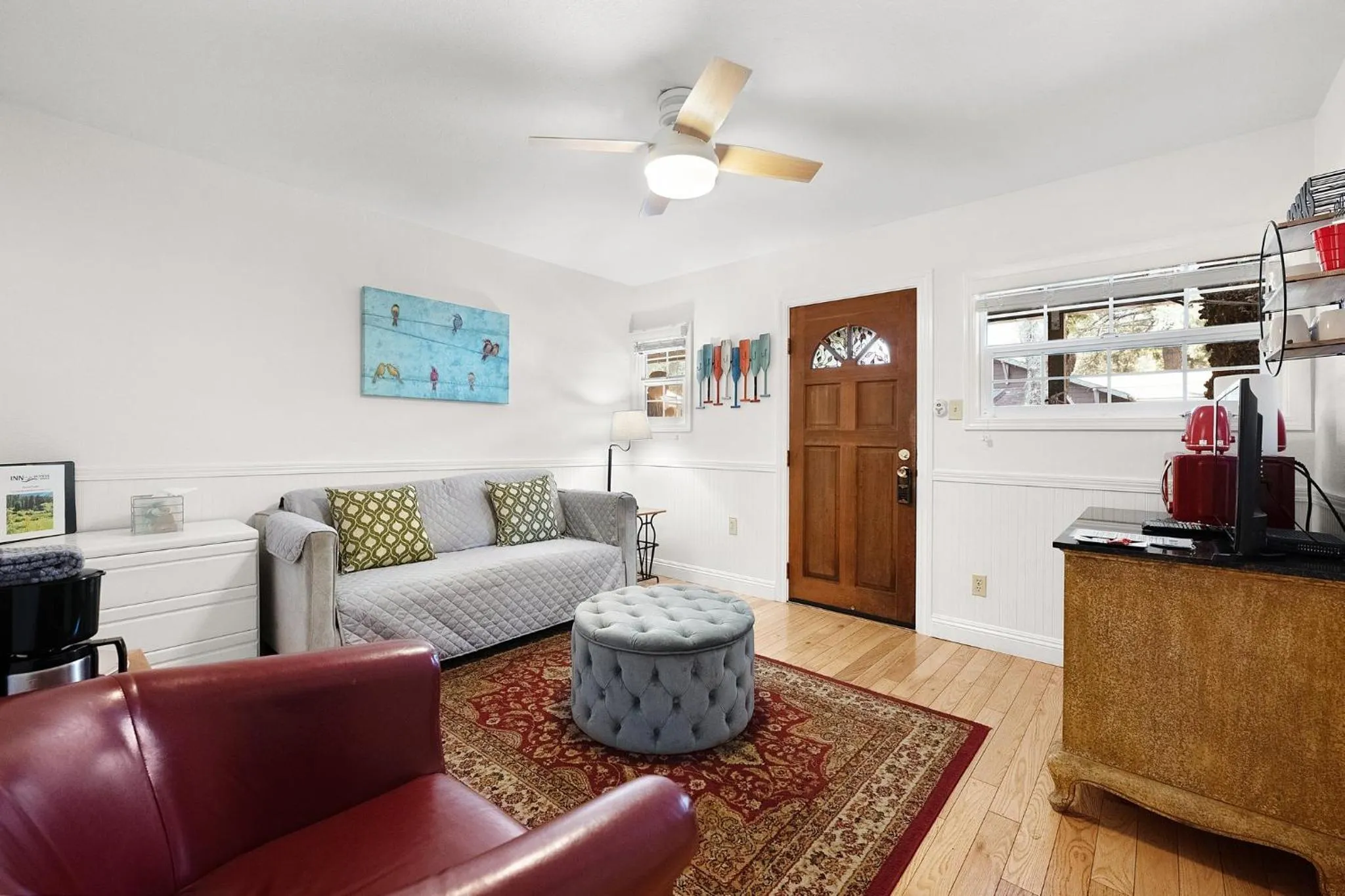 TV and multimedia in Inn on the Russian River