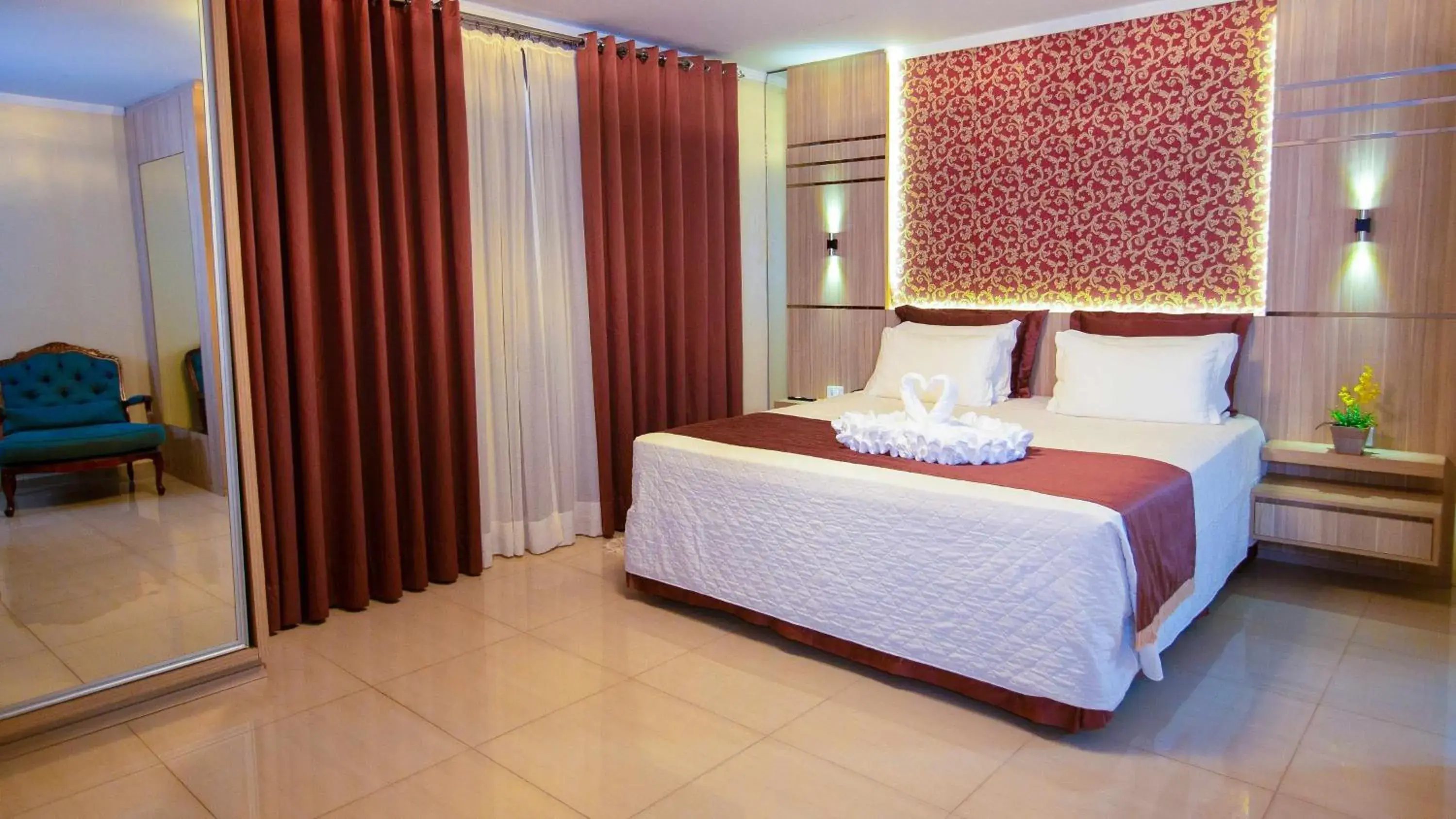 Bed in Pietro Angelo Hotel Bed in Pietro Angelo Hotel