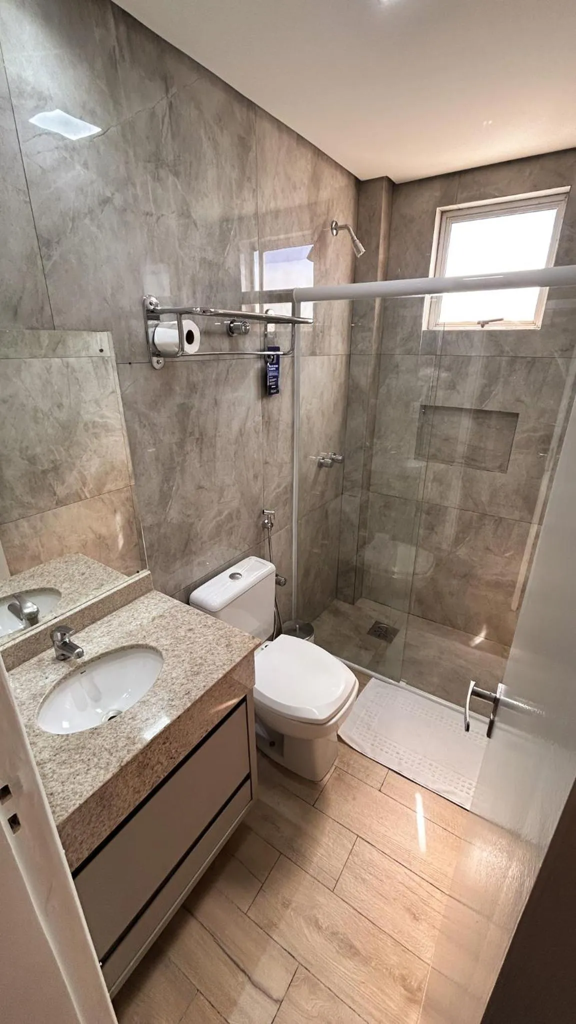 Bathroom in Pietro Angelo Hotel