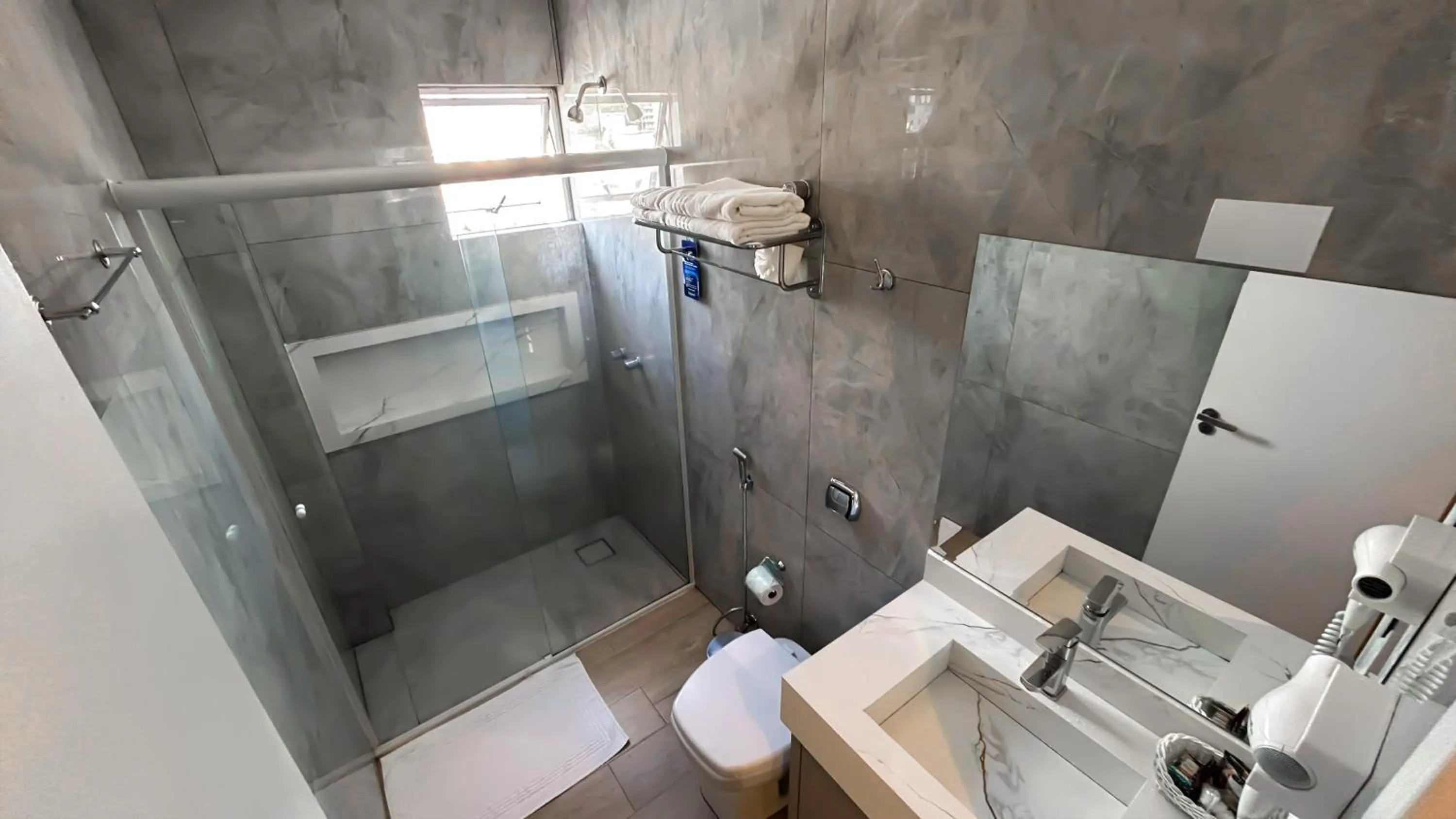 Shower in Pietro Angelo Hotel