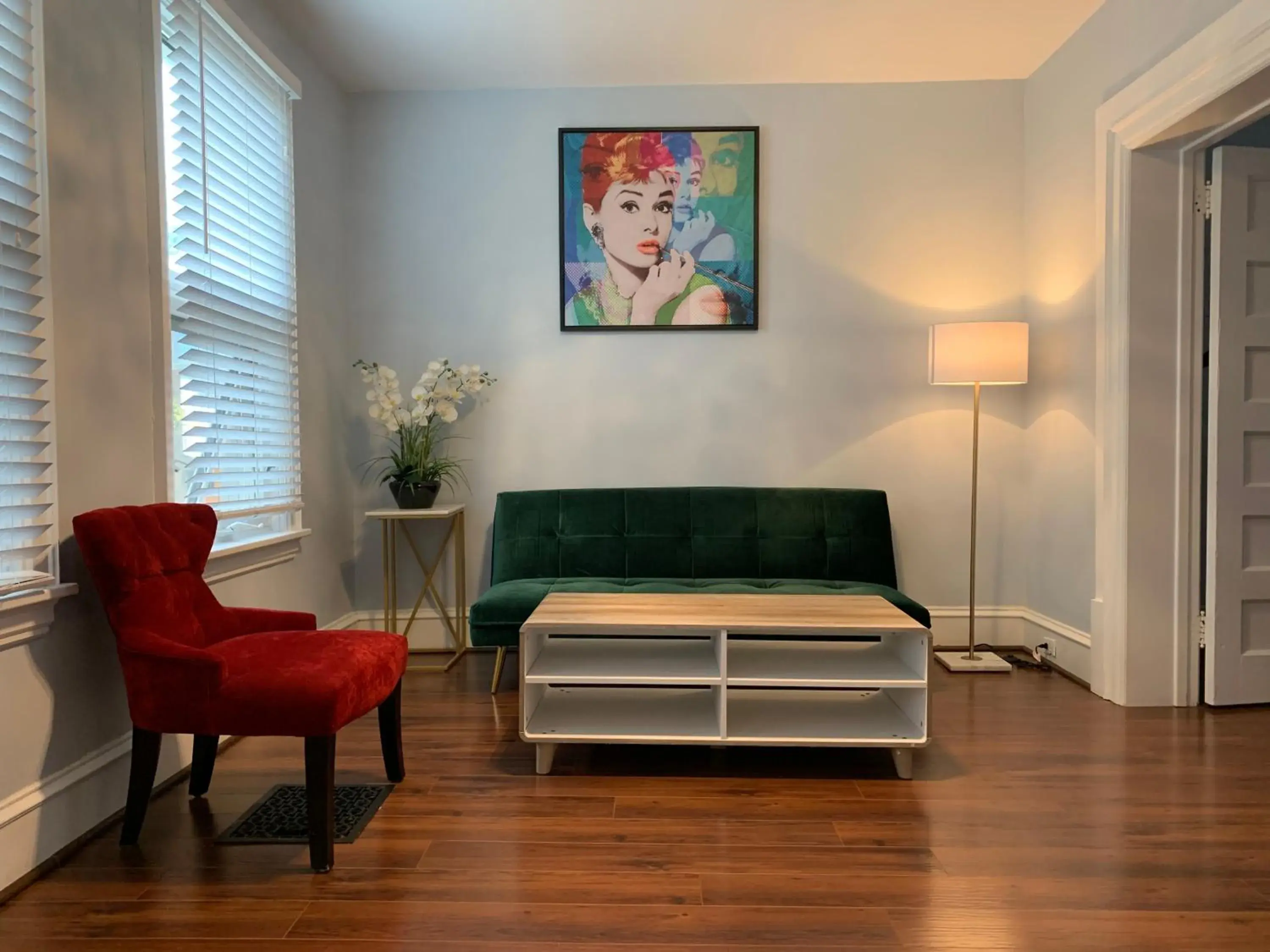 Deluxe Suite in Winnipeg Holiday Deluxe Suite in Winnipeg Holiday