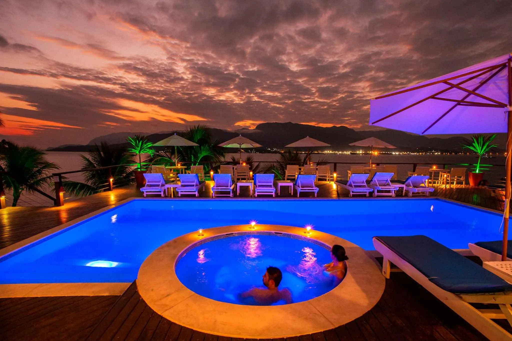 Swimming pool in Barra do Piuva Porto Hotel