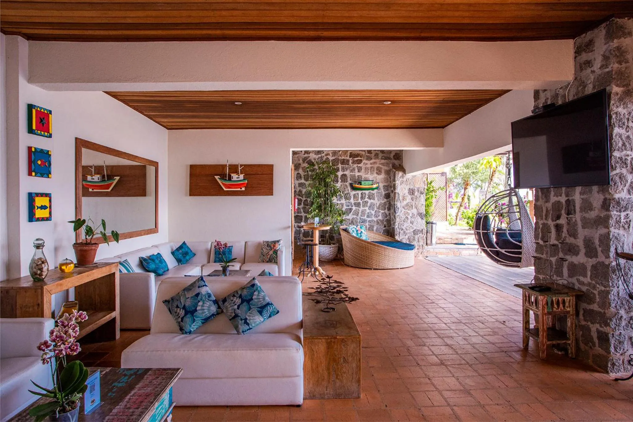 Lounge or bar in Barra do Piuva Porto Hotel