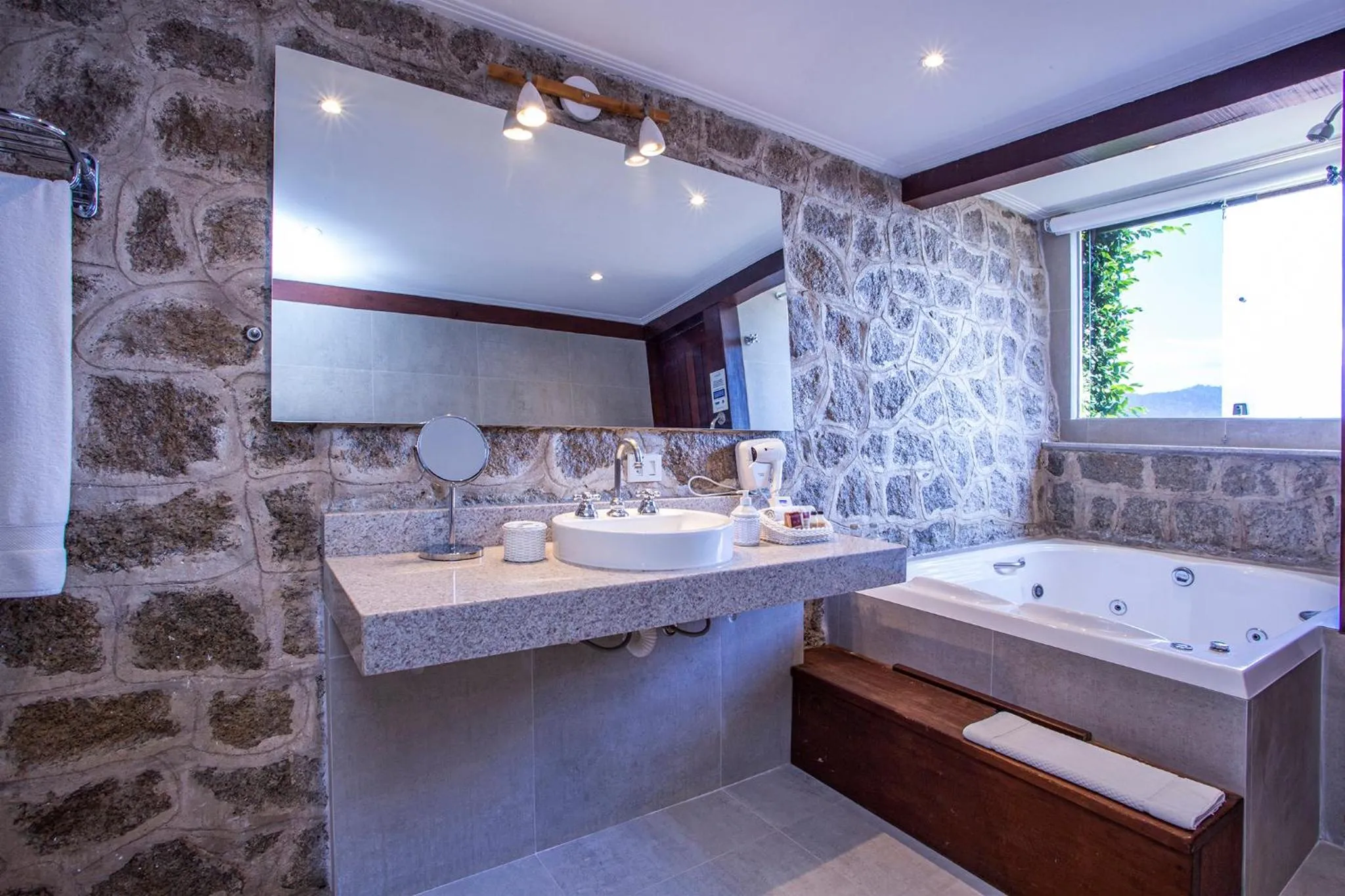 Hot Tub in Barra do Piuva Porto Hotel