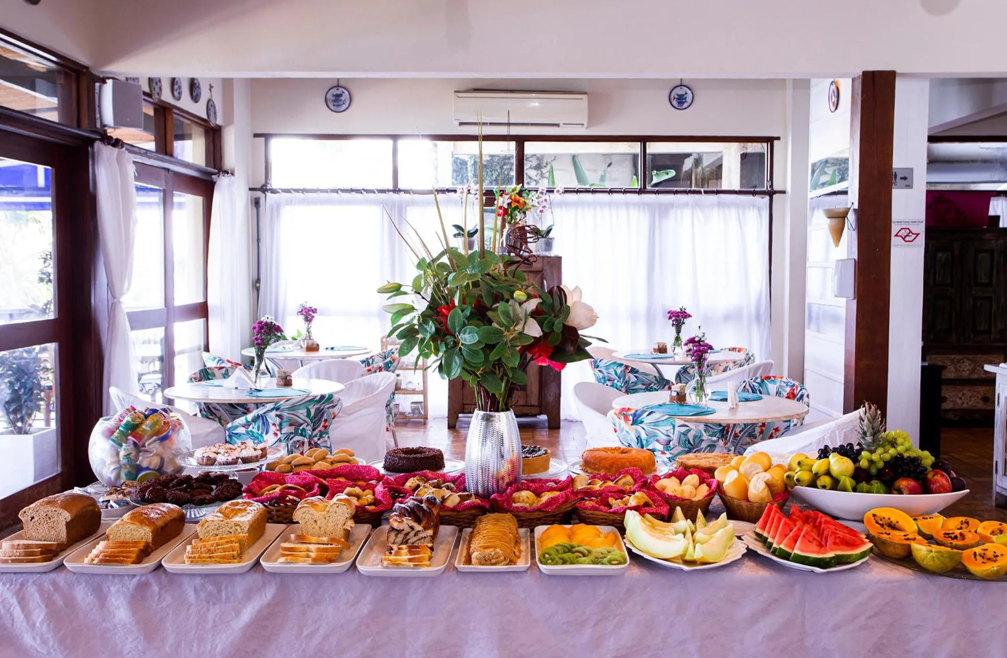 Breakfast in Barra do Piuva Porto Hotel