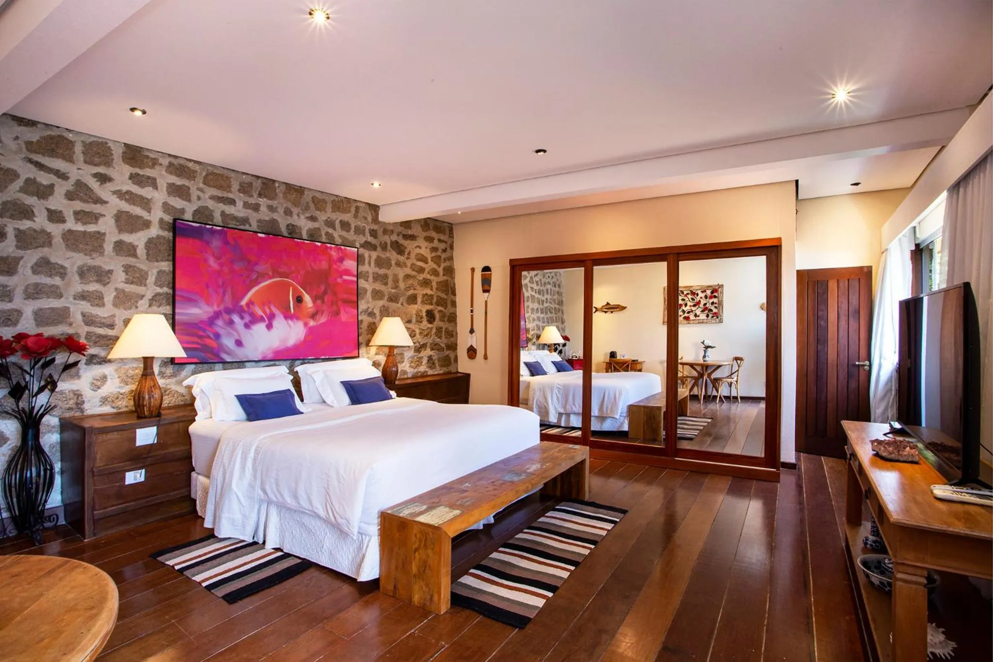 Photo of the whole room, Bed in Barra do Piuva Porto Hotel