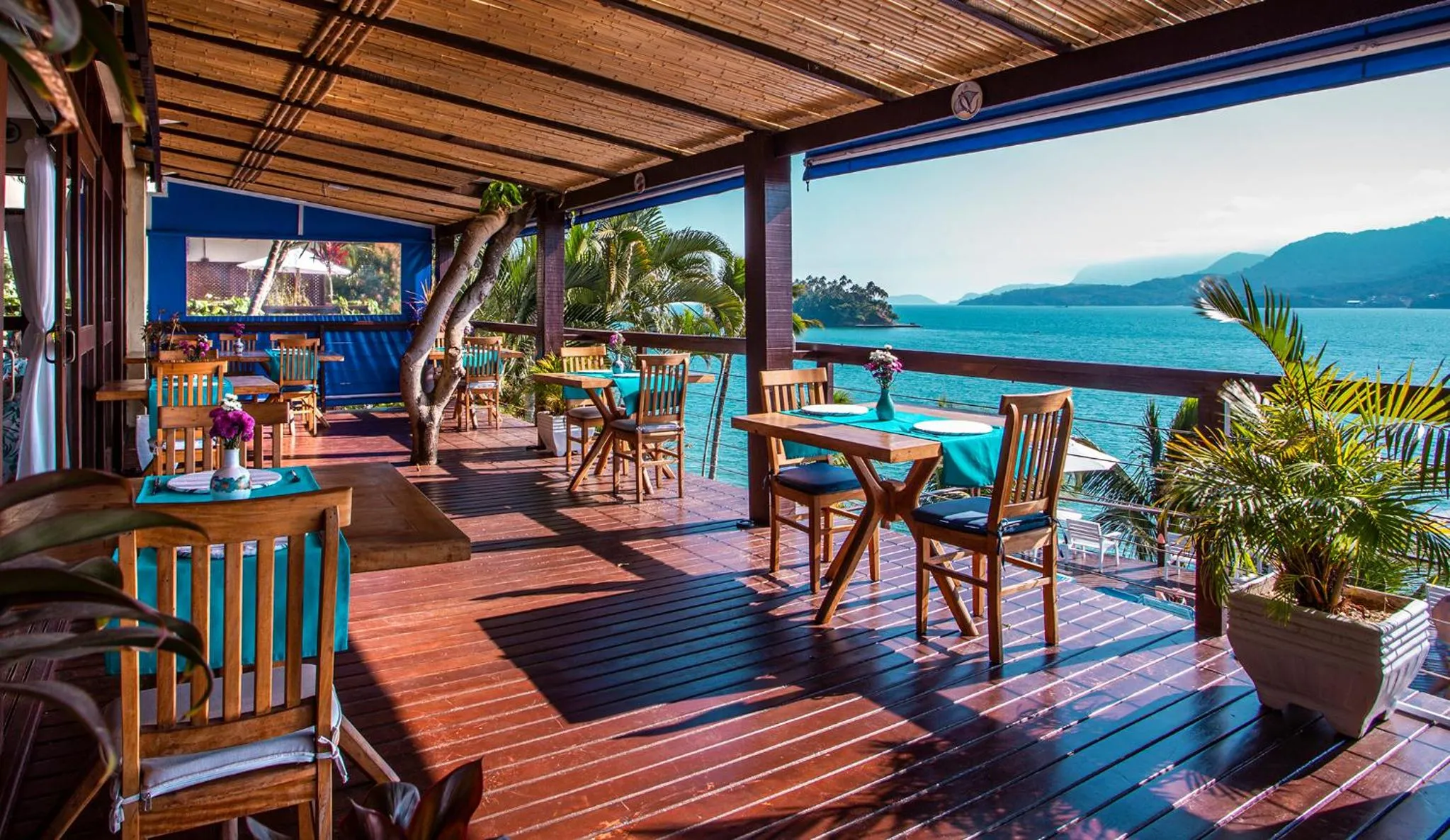 Restaurant/places to eat in Barra do Piuva Porto Hotel