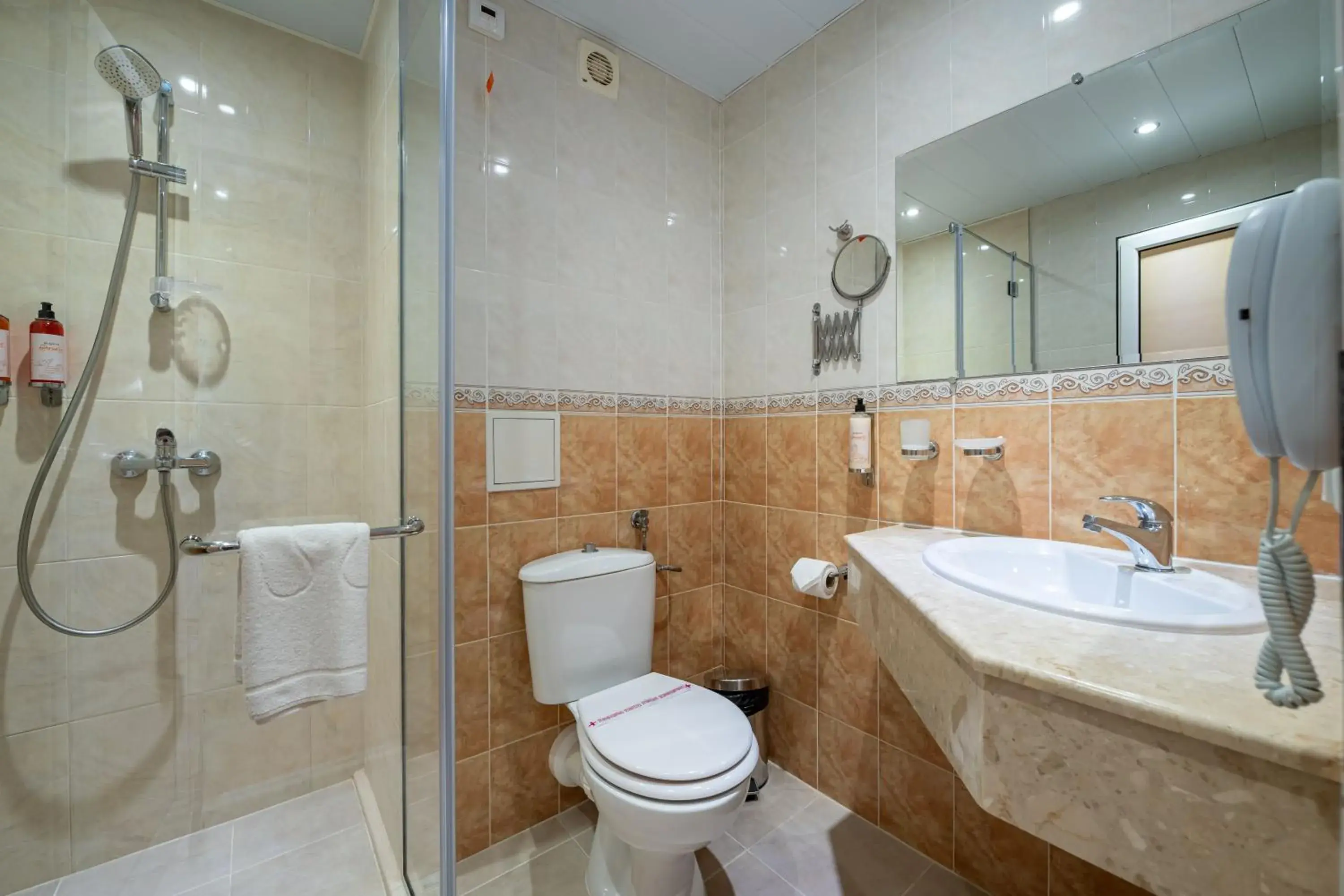 Twin Room with Partial Sea View and Balcony in Aphrodite Beach Hotel Twin Room with Partial Sea View and Balcony in Aphrodite Beach Hotel