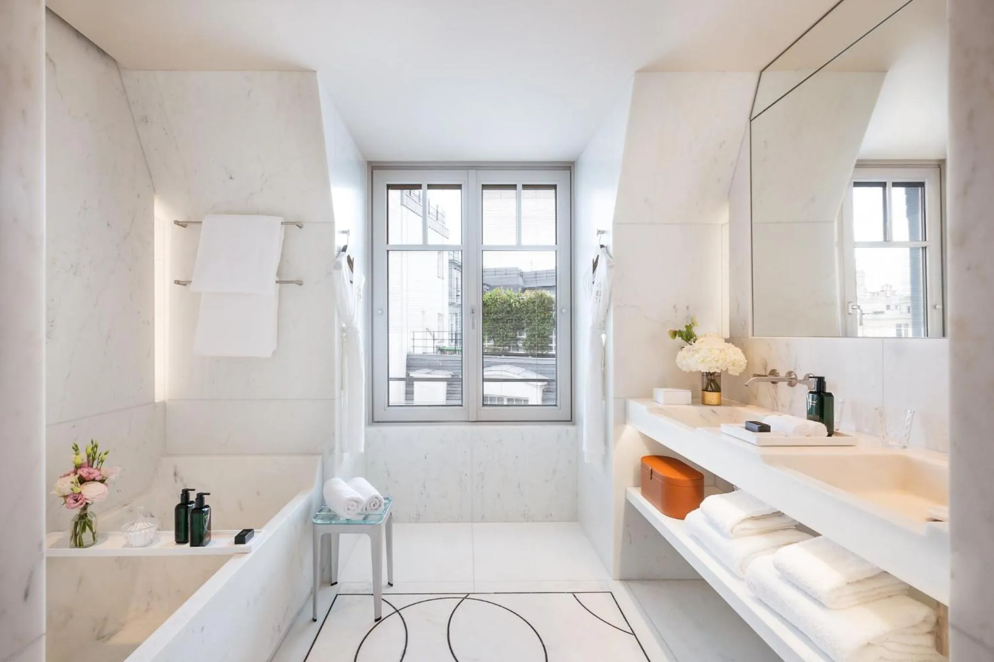 Bathroom in Mandarin Oriental Lutetia, Paris