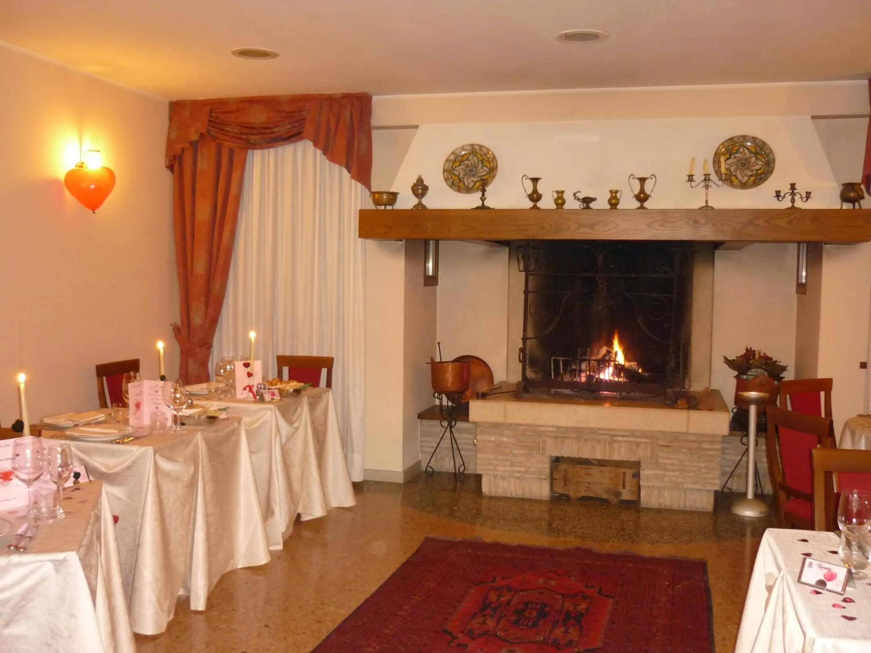 Restaurant/places to eat in Hotel In Sylvis